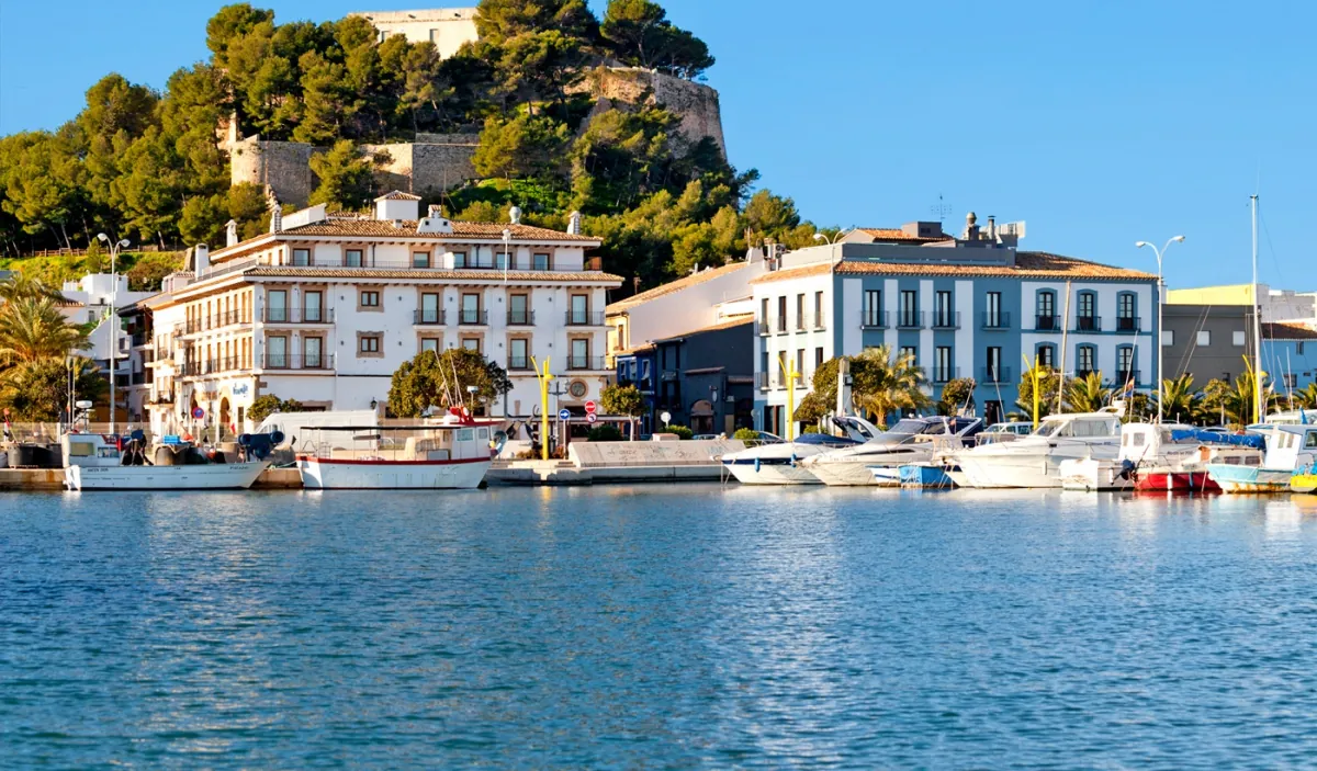 Locaux commerciaux à vente à Dénia