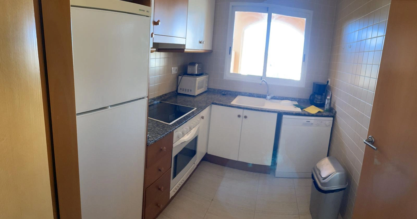 APARTAMENTO PARA TODO EL AÑO DE 2 DORMITORIOS ( DISPONIBLE A PARTIR DE SEPTIEMBRE 2025 )