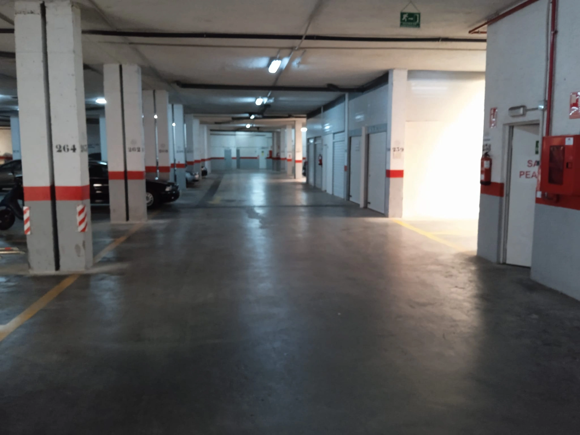 Salles de stockage à vendre à Dénia.