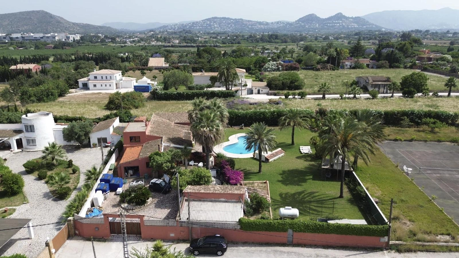VILLA INDÉPENDANTE AVEC PISCINE TORRECARRALS