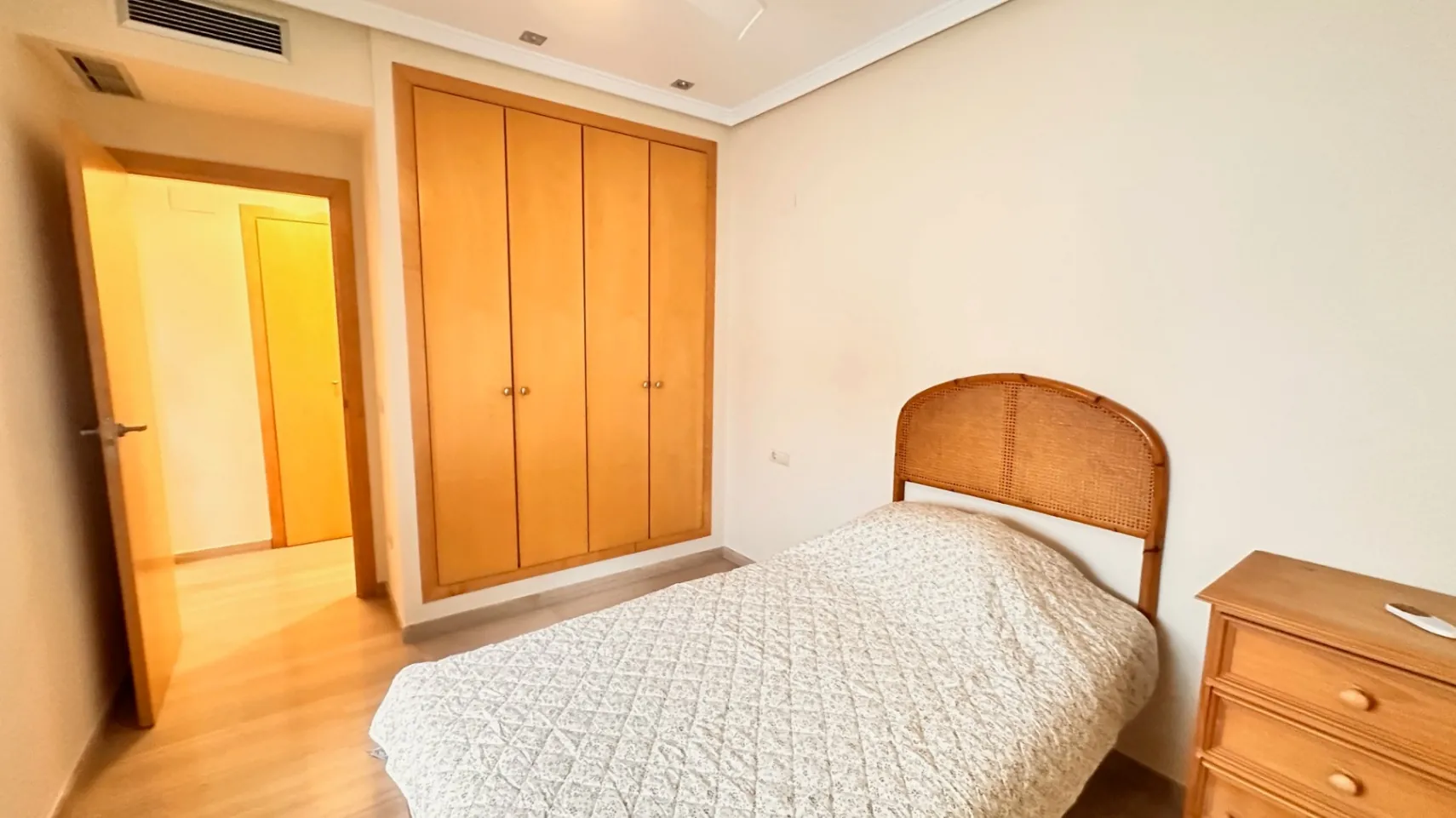 VENTA DE ATICO DUPLEX EN DENIA