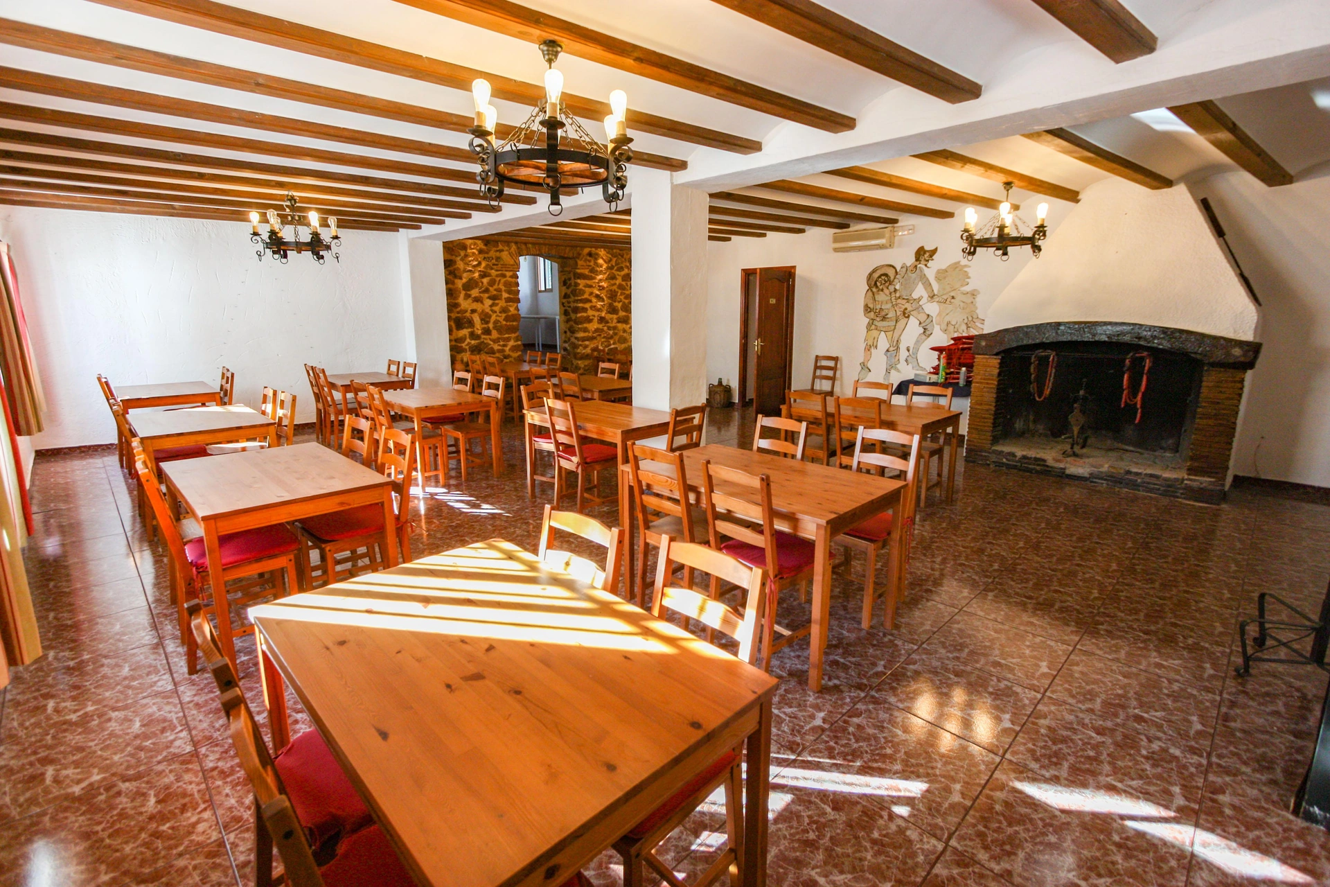 Restaurante en Orba se vende