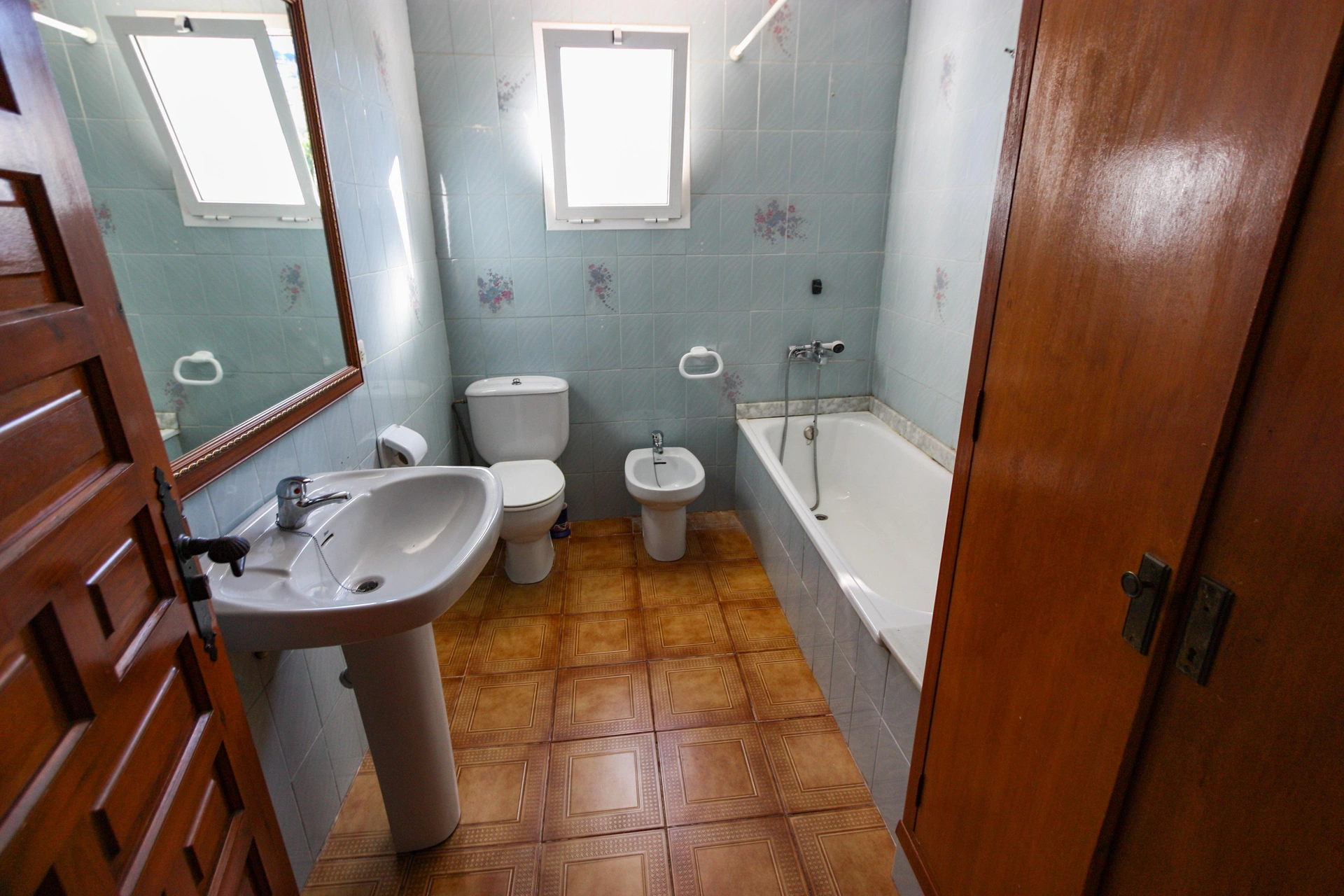 Restaurante en Orba se vende