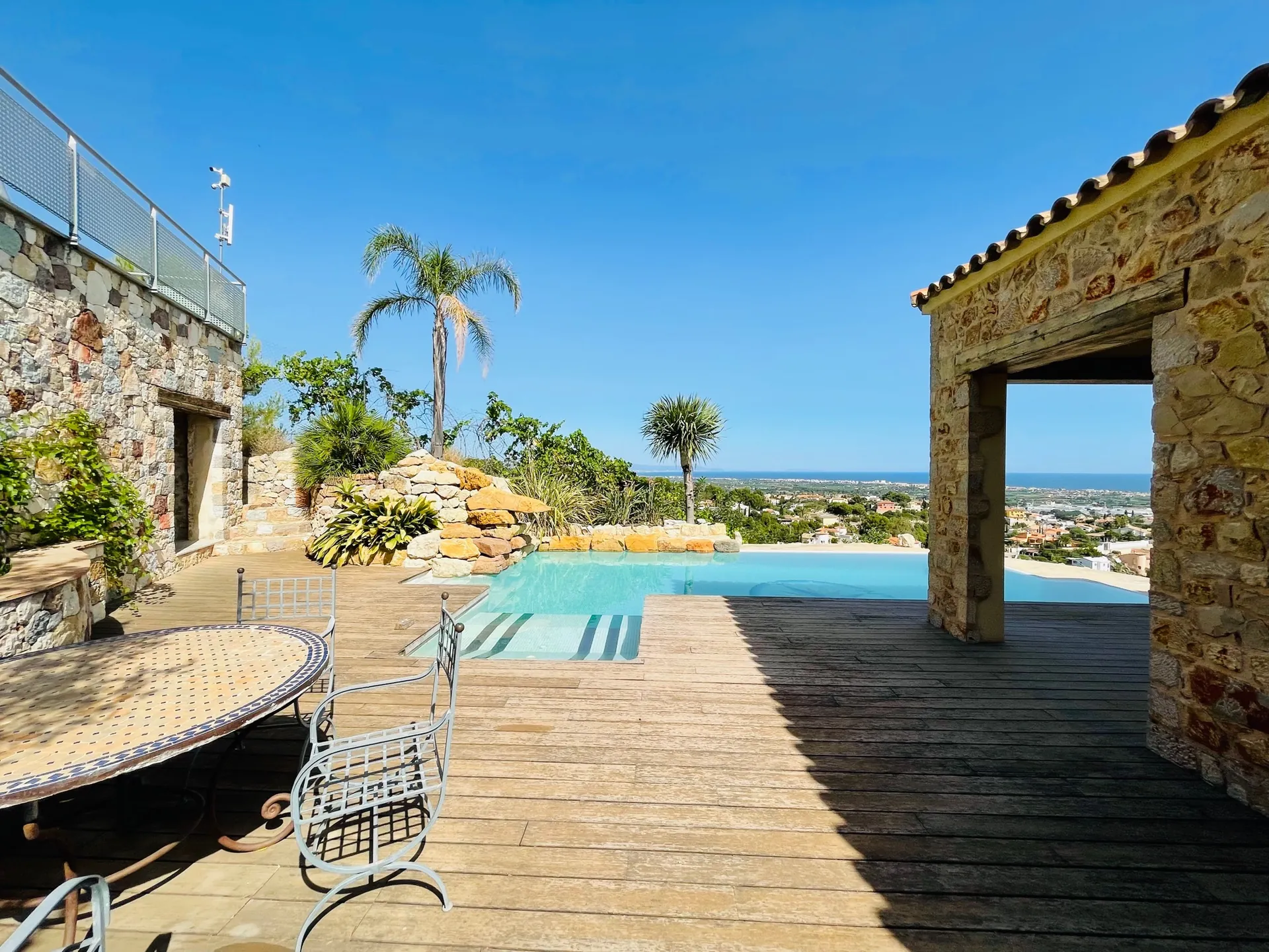 Denia. Villa de lujo con vistas maravillosas al mar, en venta