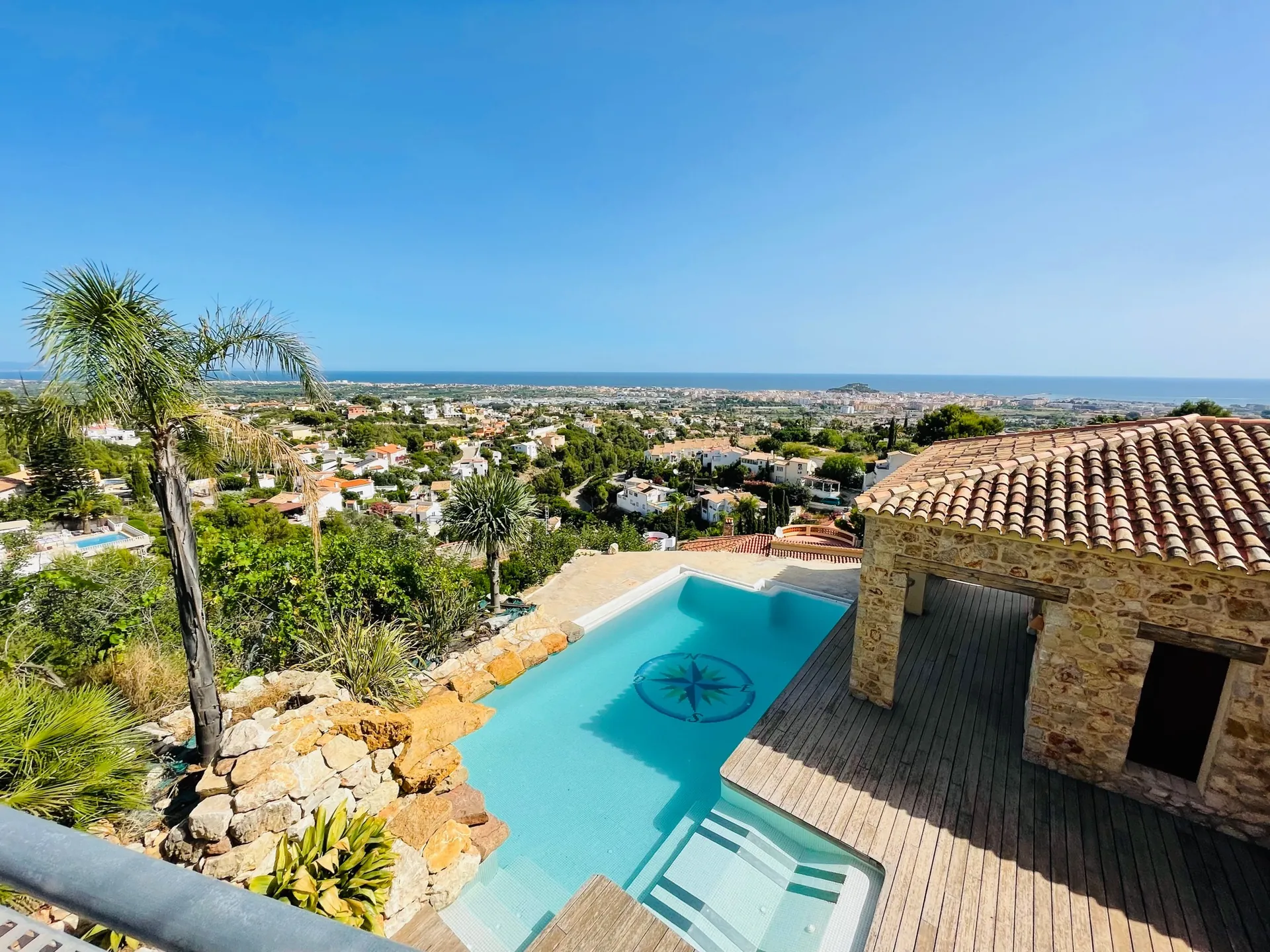 Denia. Villa de lujo con vistas maravillosas al mar, en venta