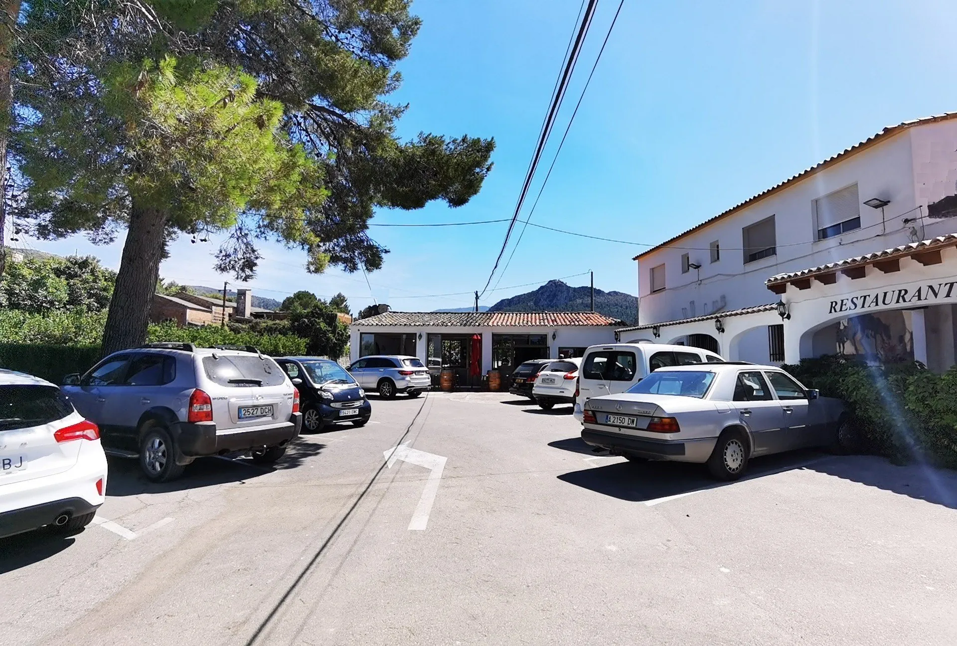 Restaurante en Orba se vende