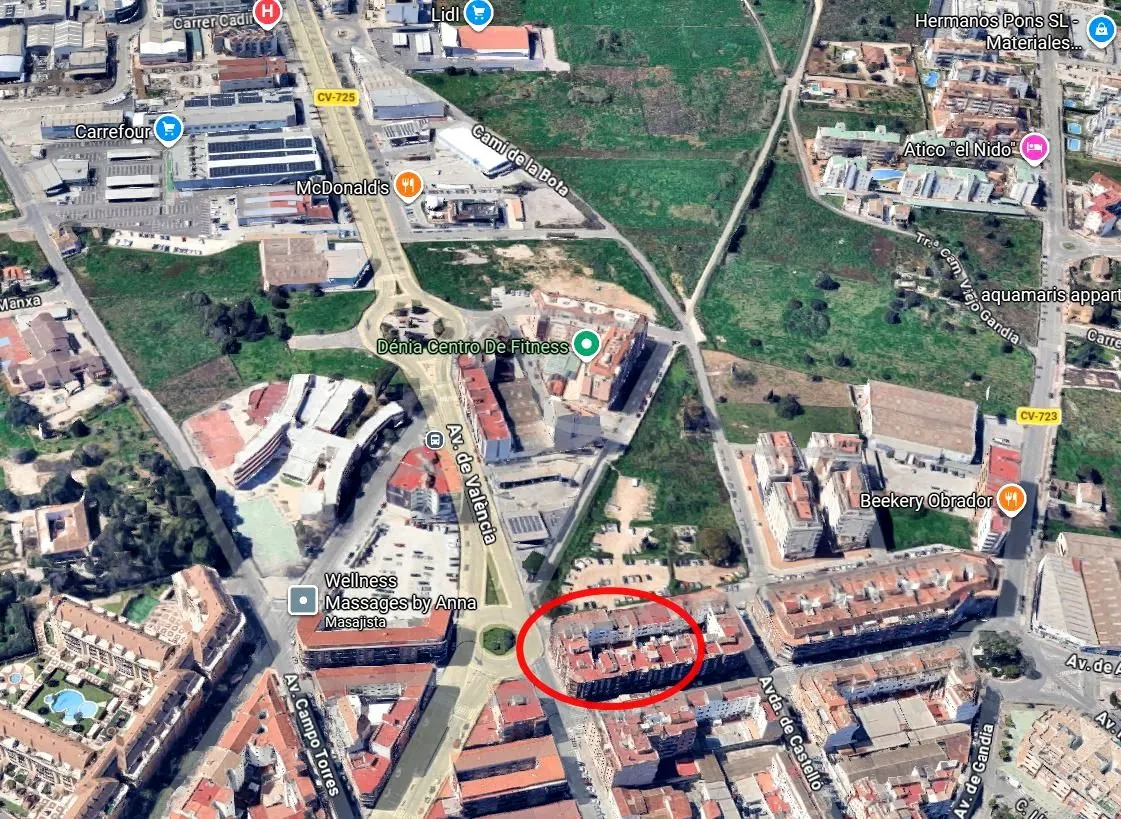 GRAN LOCAL COMERCIAL EN DENIA