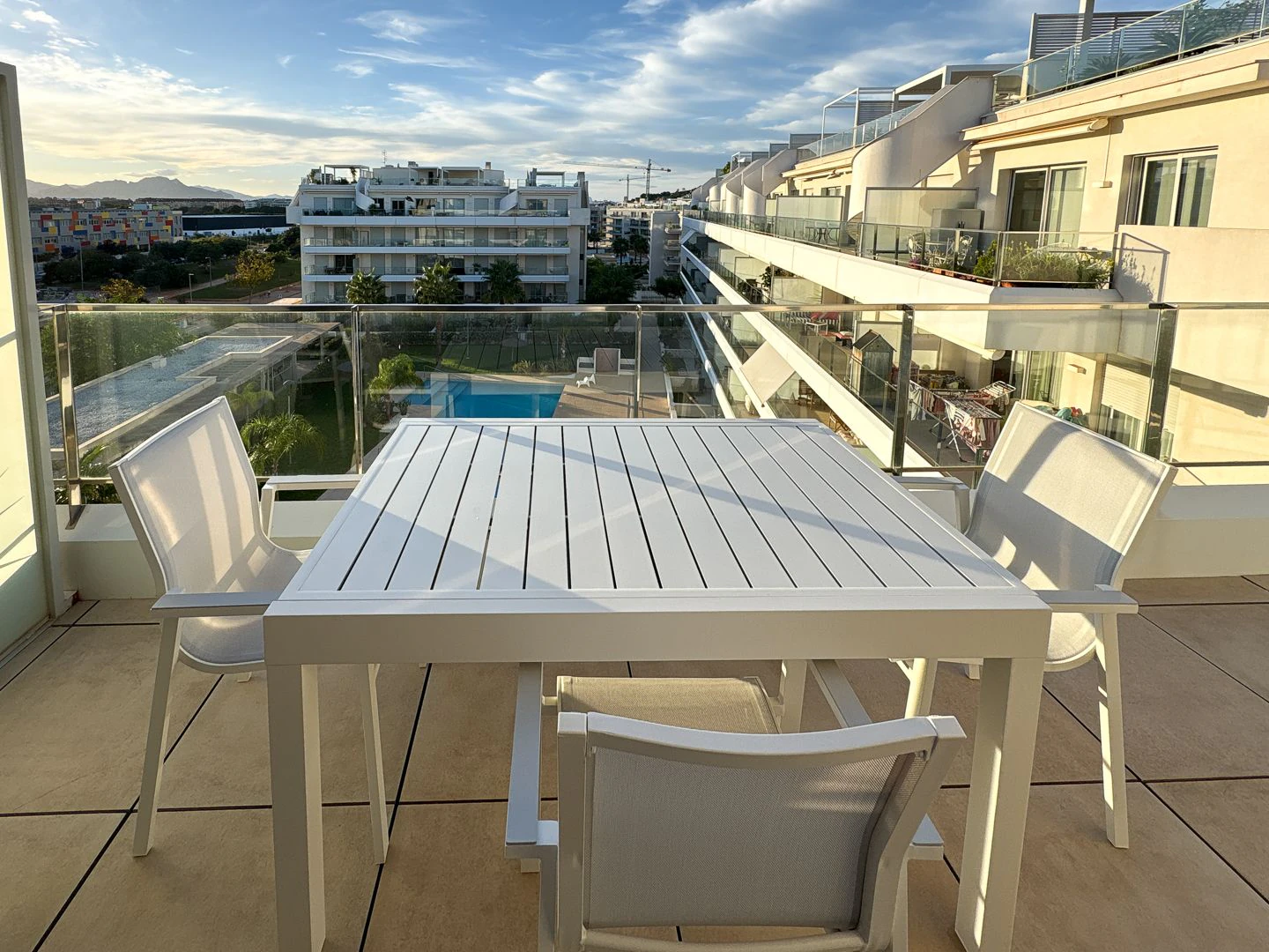 Precioso ático seminuevo en la zona del Club Náutico de Dénia.