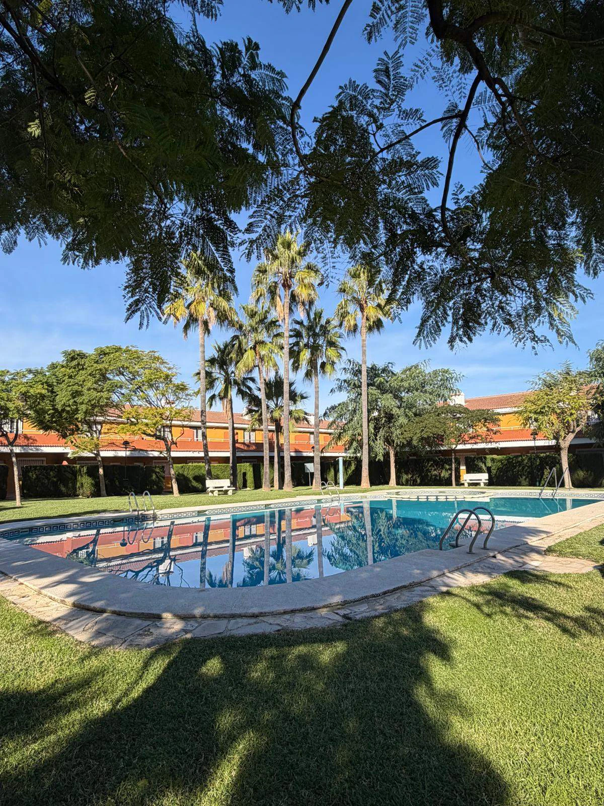 Bungalow en venta de 3 dormitorios en Denia, Alicante