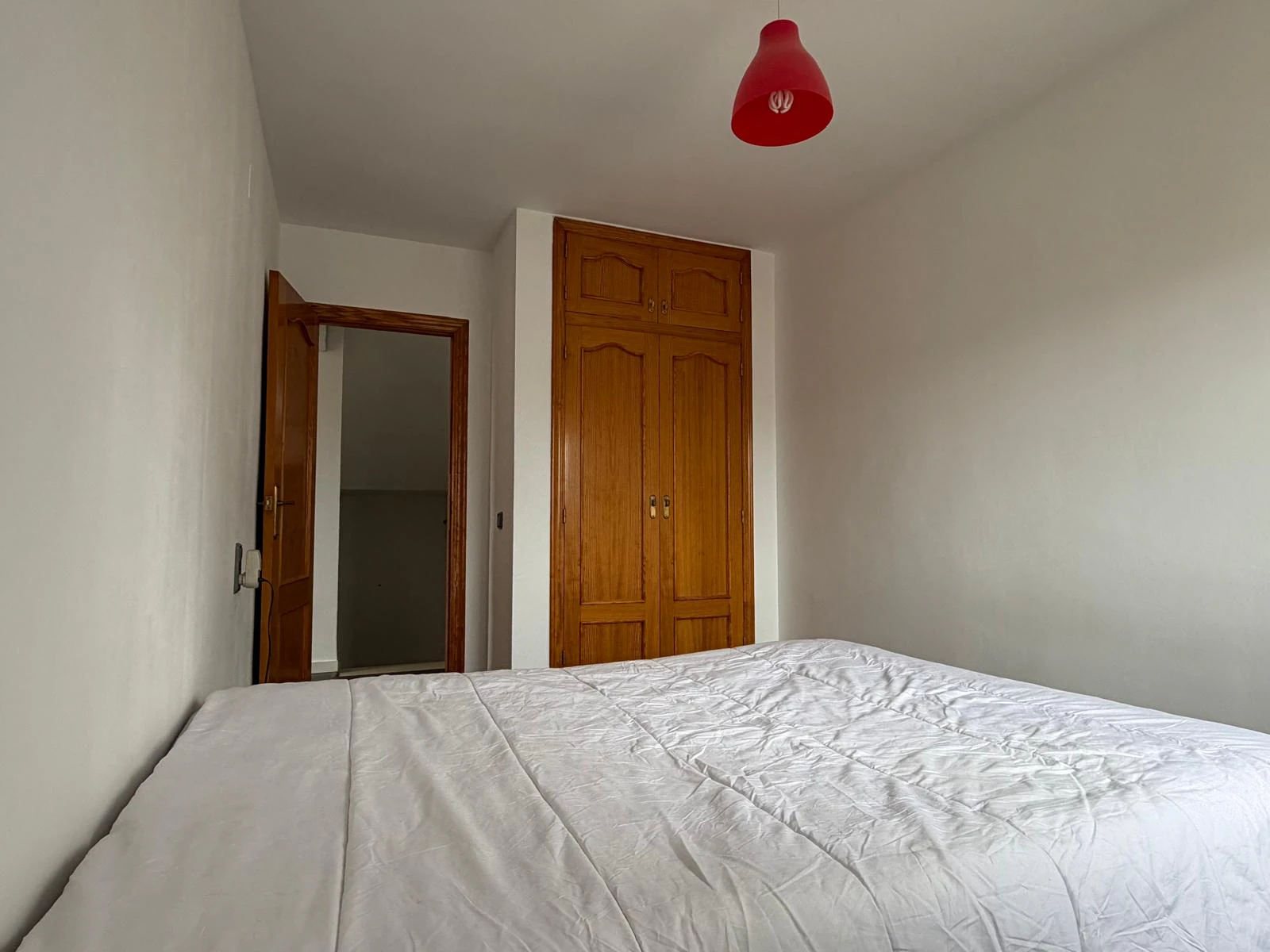 VENTA ADOSADO 3 DORMITORIOS EN PRIMERA LINEA