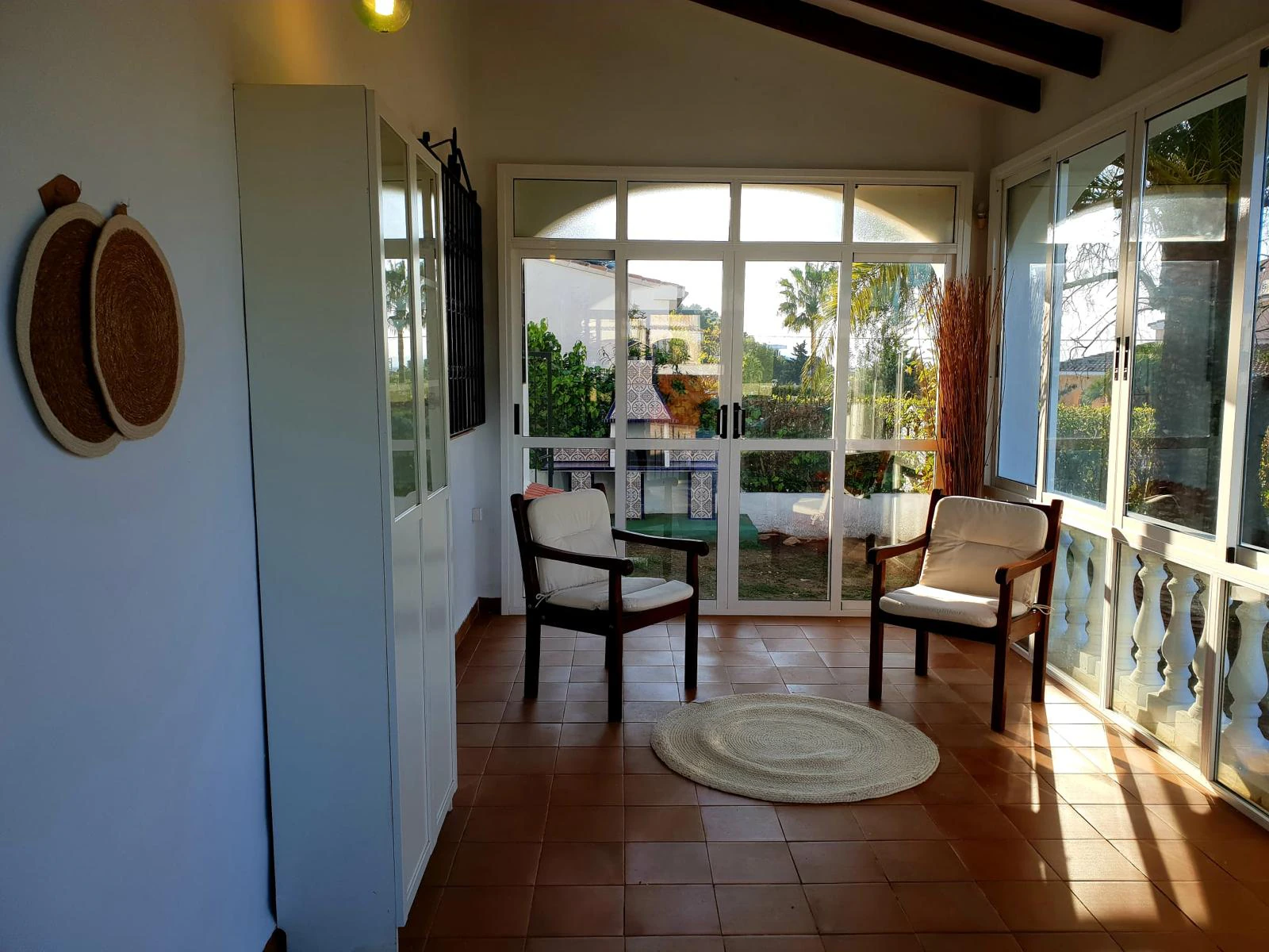 CASA DE CUATRO DORMITORIOS EN DENIA,MONTGO