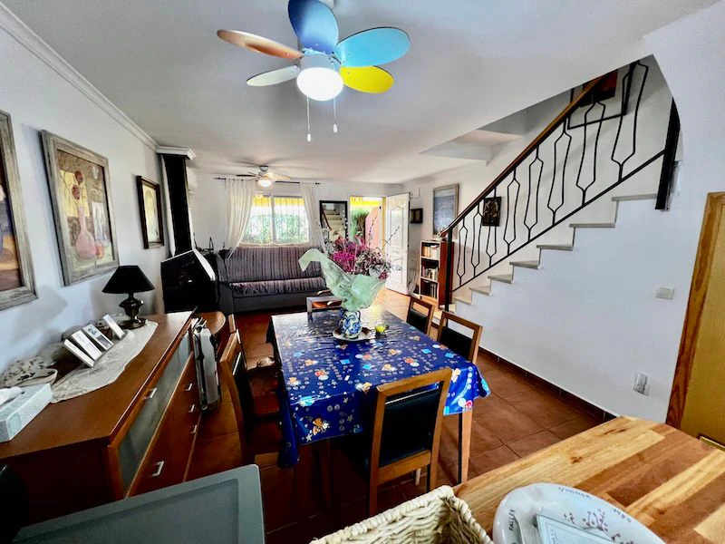 Bungalow en venta de 3 dormitorios en Denia, Alicante