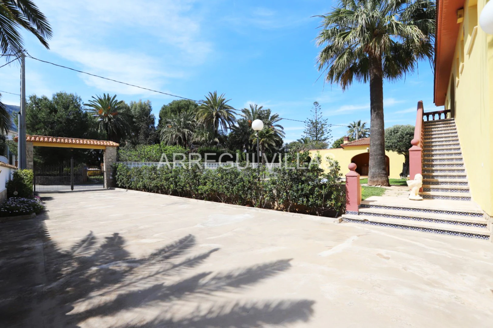 Chalet en venta en Dénia - Marineta Cassiana