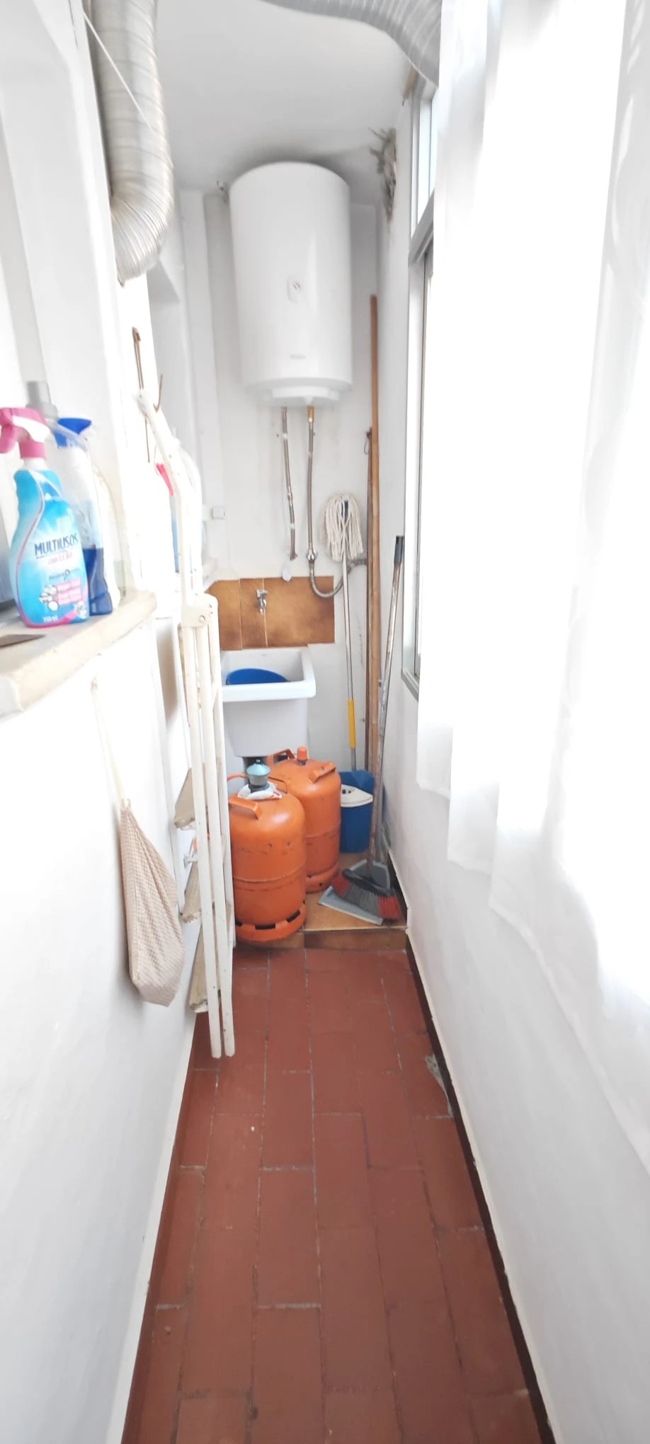 APPARTEMENT CENTRE à DENIA avec 3 Chambres, Terrasse et Ascenseur.