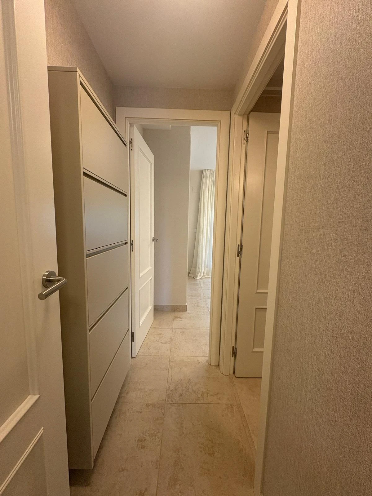 Apartamento reformado de 1 dormitorio en Denia con piscina comunitaria