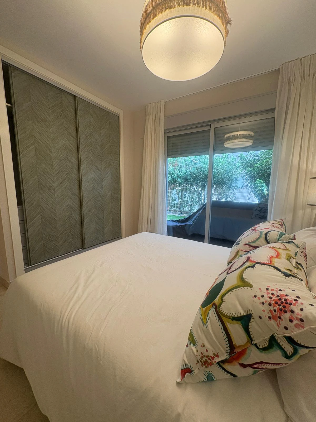 Apartamento reformado de 1 dormitorio en Denia con piscina comunitaria