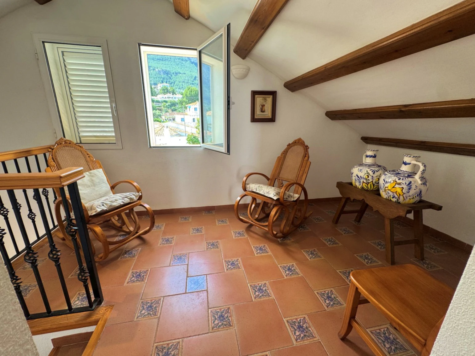 Chalet en venta en Denia, con preciosas vistas al mar y al montgó