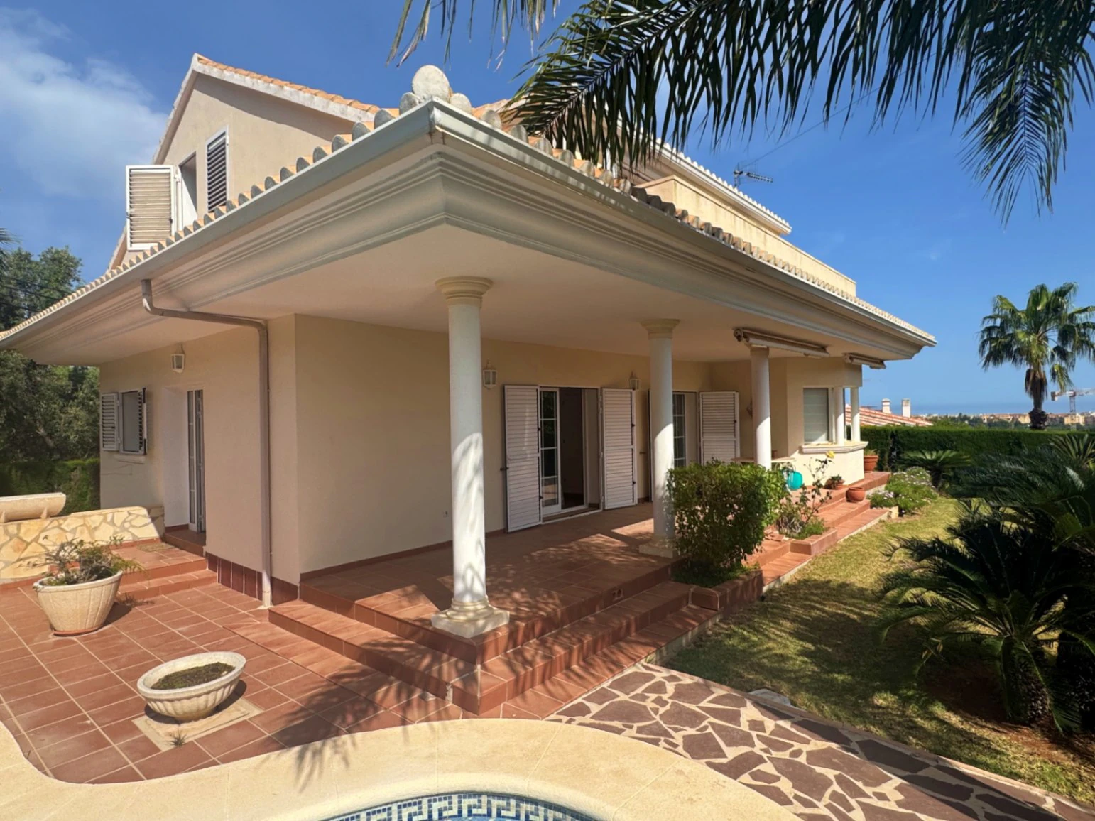 Chalet en venta en Denia, con preciosas vistas al mar y al montgó