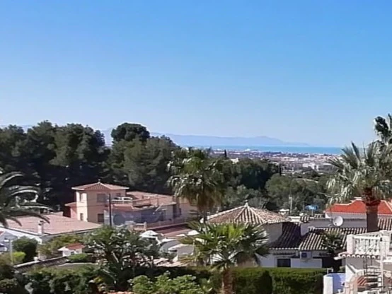 Chalet con vistas al mar y Montgó, Denia