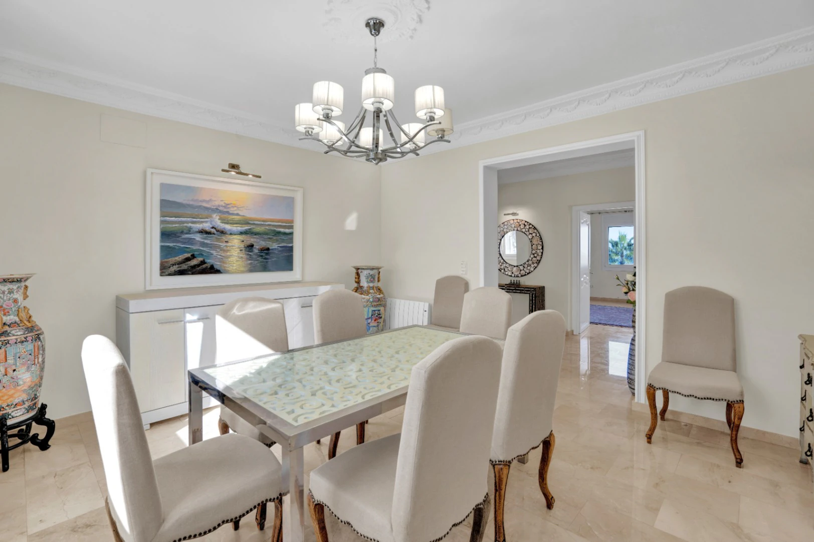 Villa exclusiva con vistas abiertas al mar, la montaña y el castillo de Dénia