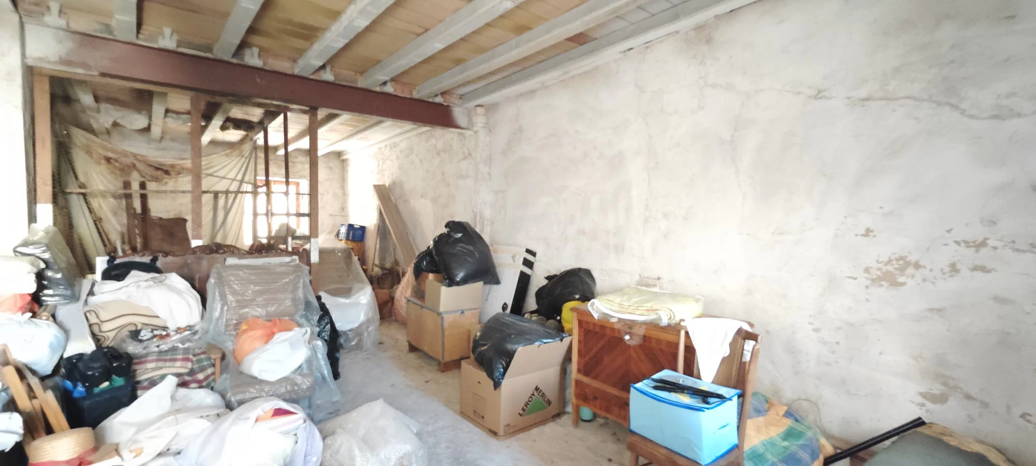MAISON DE VILLAGE TRÈS CENTRALE À EL VERGEL / Nous effectuons l'Auto-Rénovation