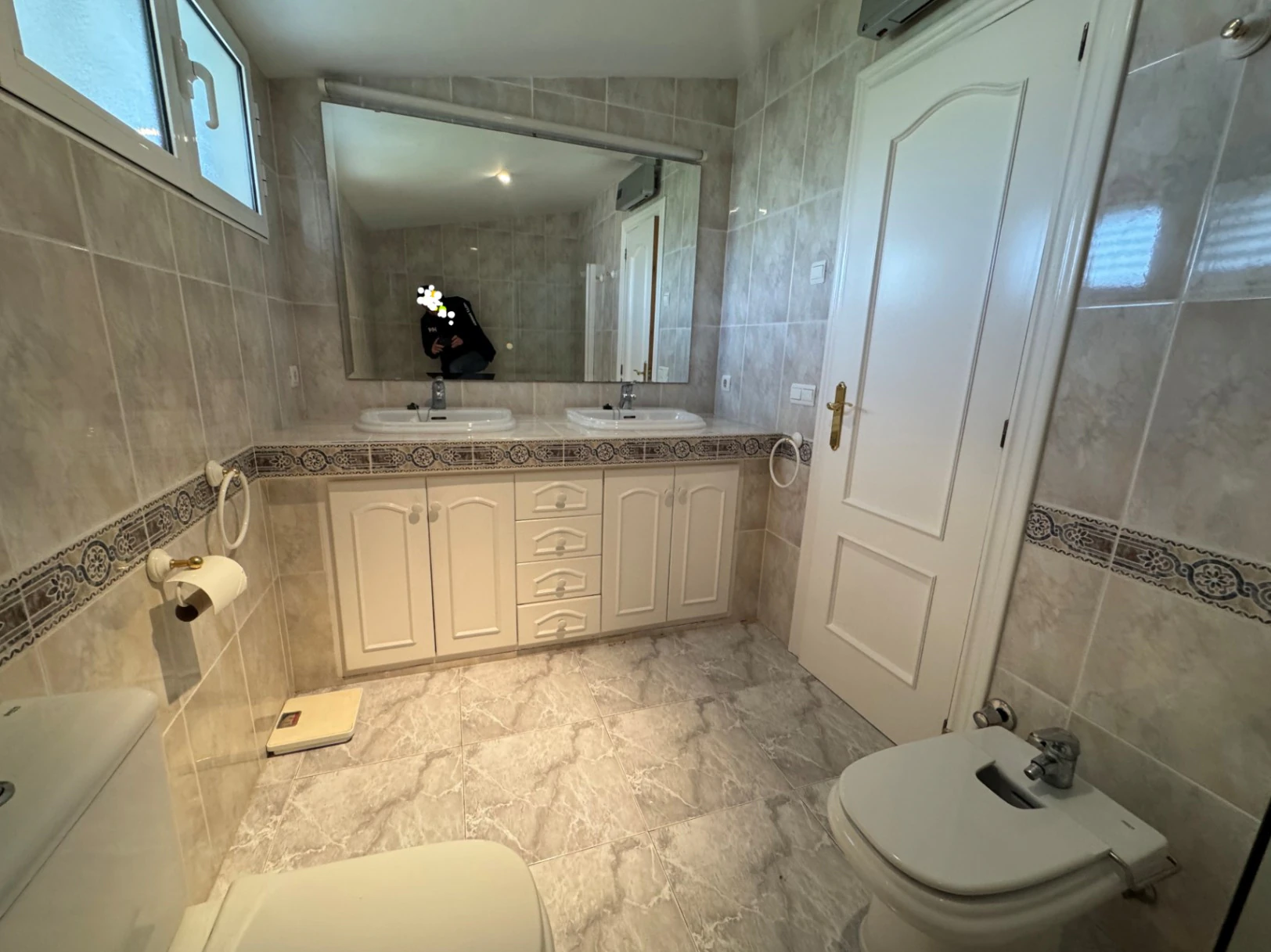 Chalet en venta en Denia, con preciosas vistas al mar y al montgó