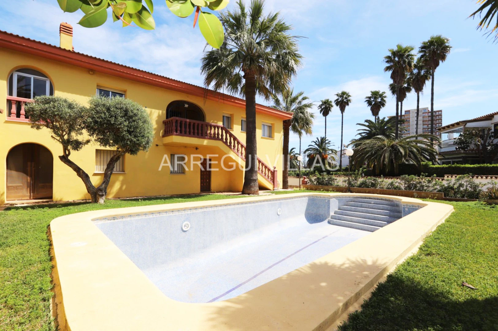 Chalet en venta en Dénia - Marineta Cassiana