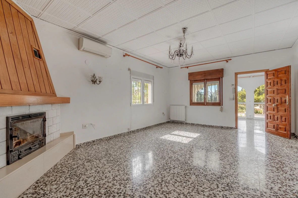 Villa clásica en Las Rotas, Dénia.