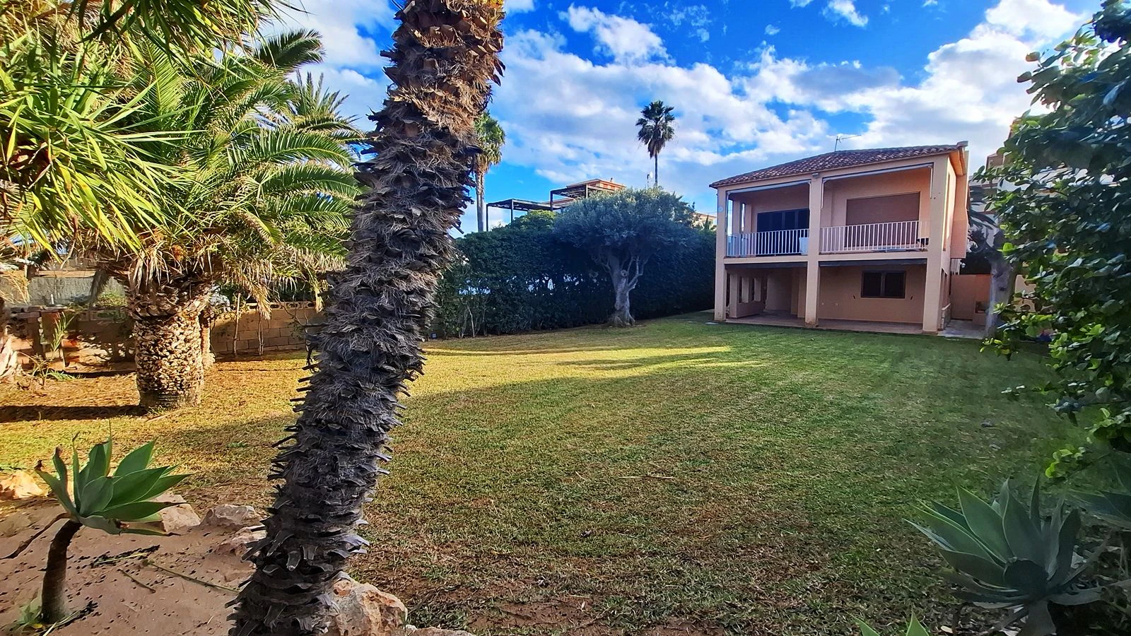 Chalet en primera línea de playa