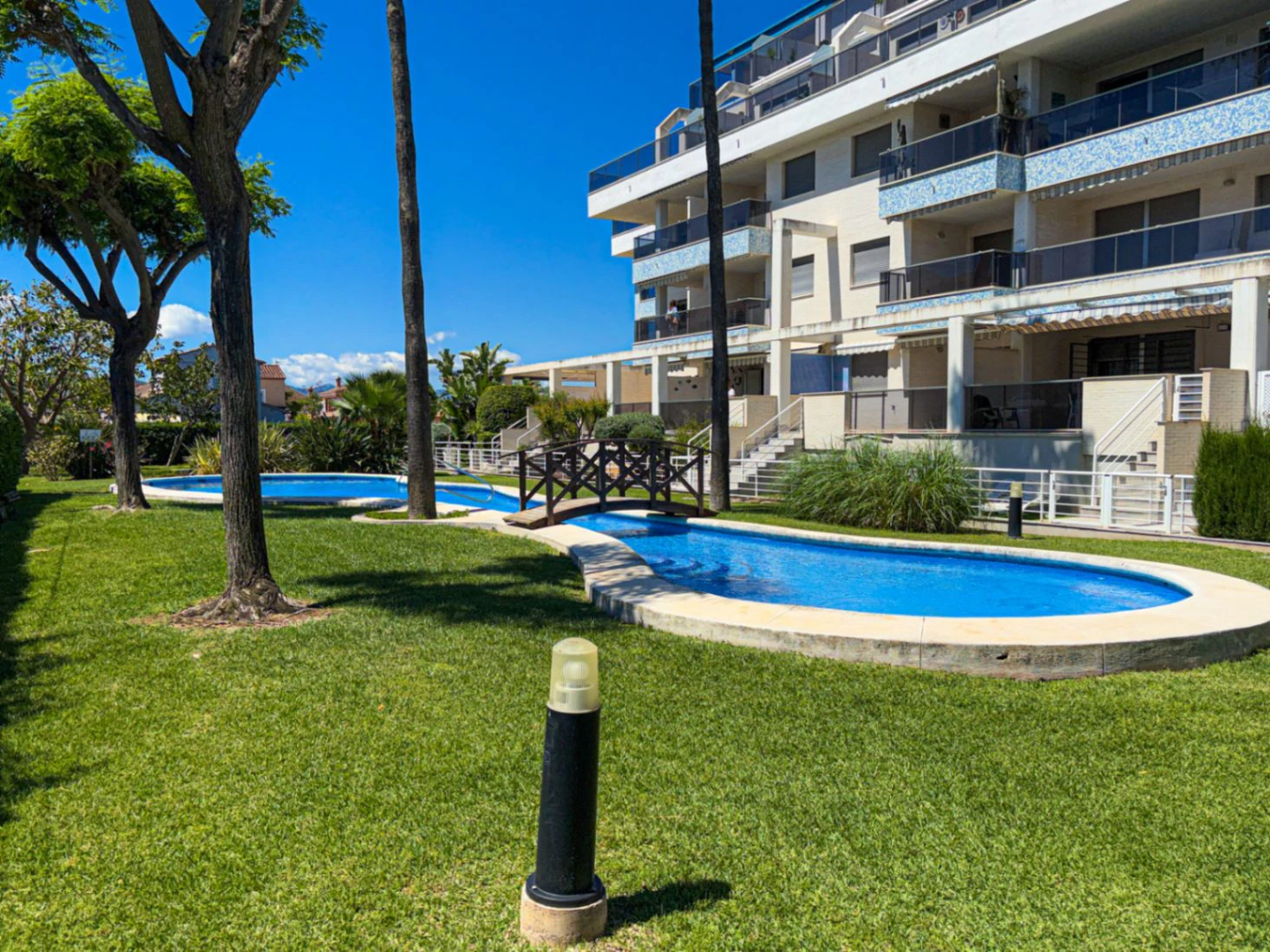 Tu refugio junto al mar: Apartamento en planta baja a un paso de la playa y del centro de Dénia.