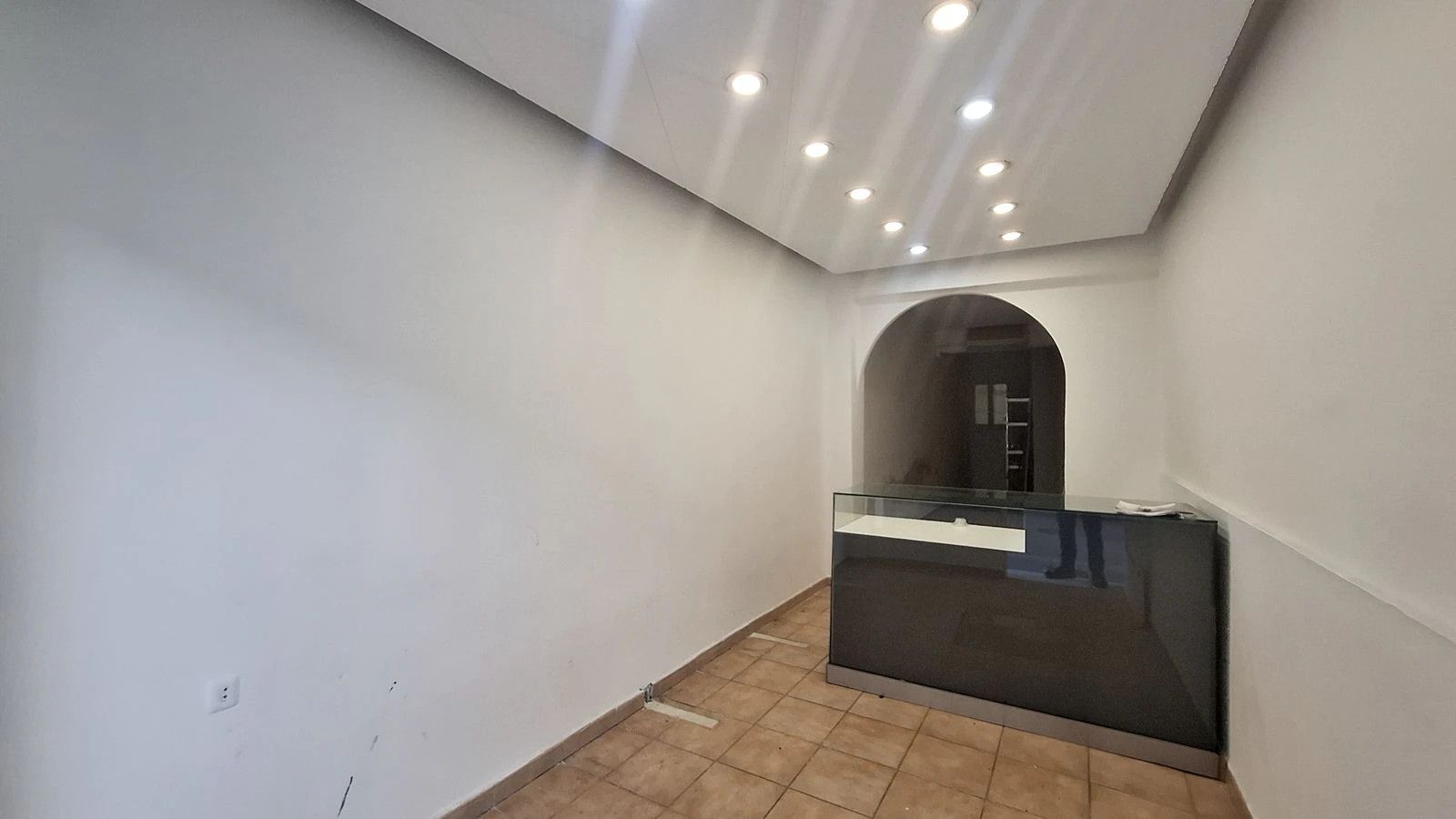 LOCAL COMERCIAL EN EL CENTRO DE DENIA