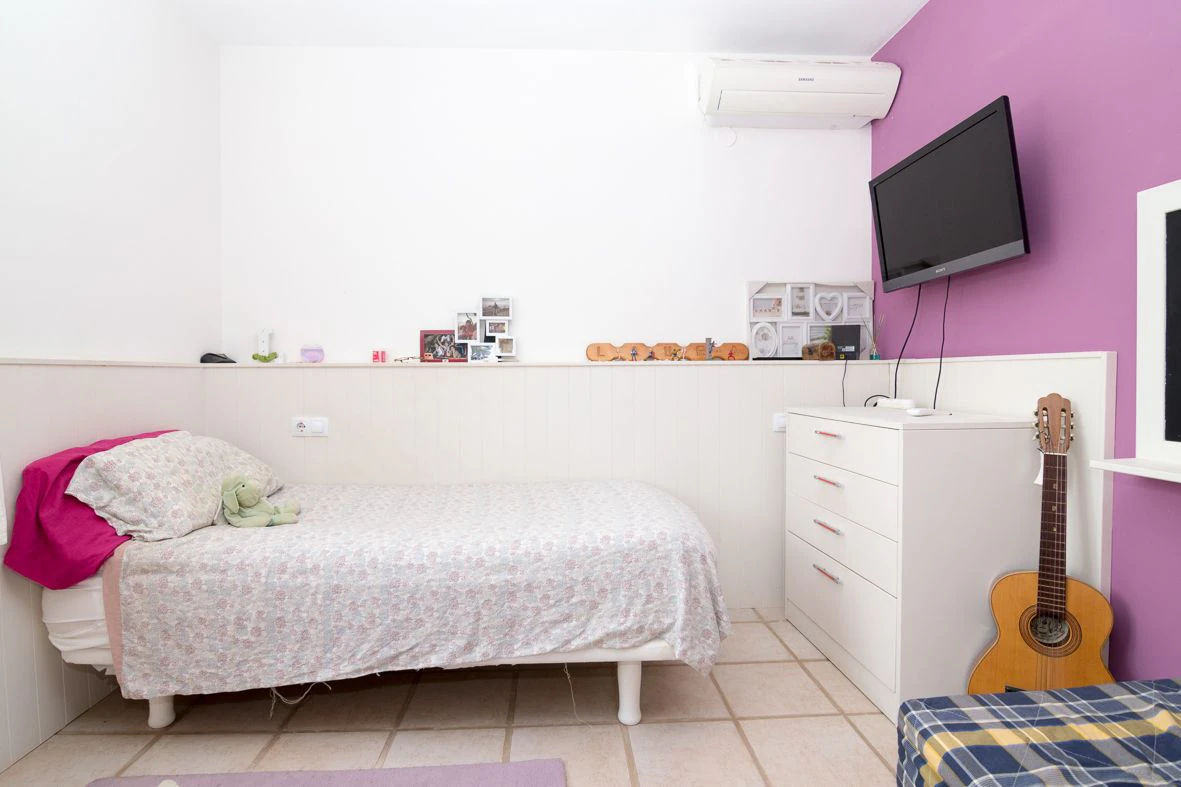 Villa lista para entrar en Alqueríes.