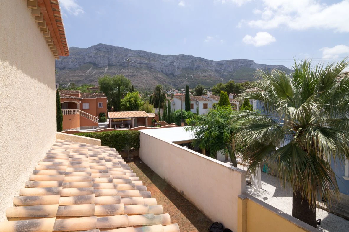 Villa lista para entrar en Alqueríes.