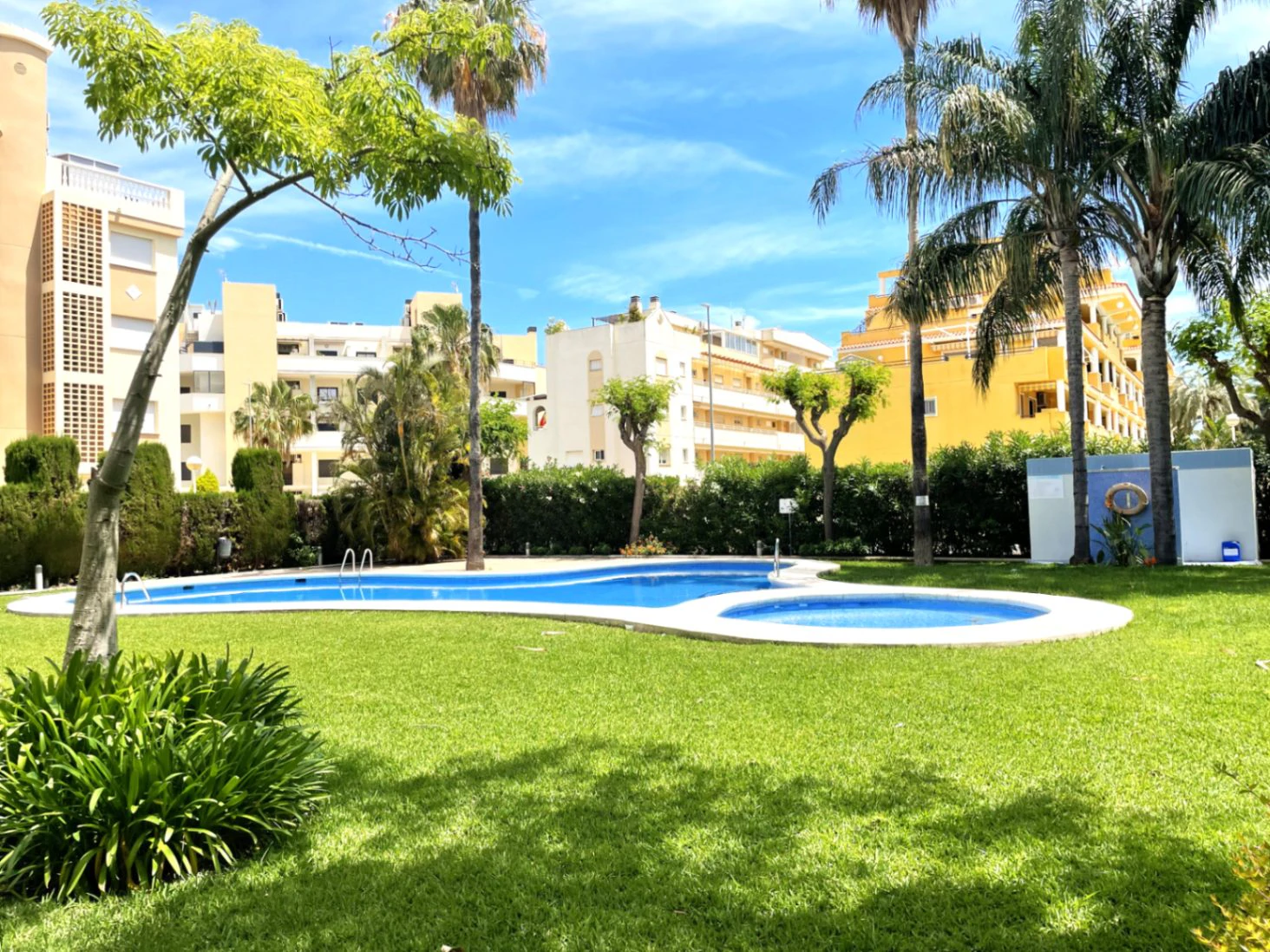 Ático dúplex exclusivo en el Km 1 de Las Marinas, Dénia