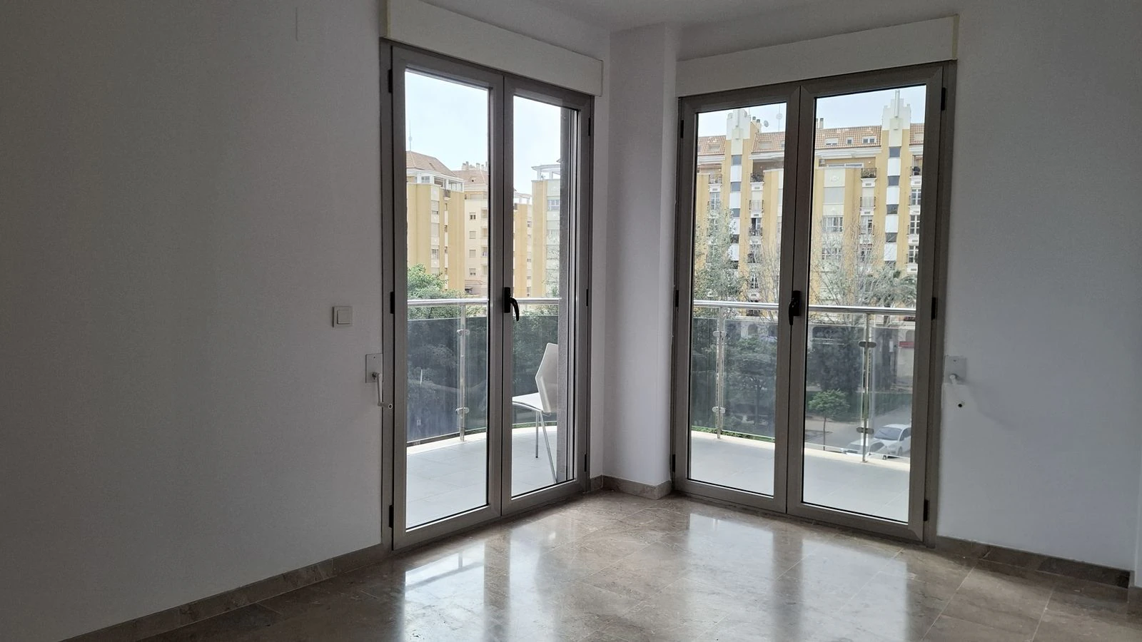 PISO DE 3 DORMITORIOS EN PLENO CENTRO DE DENIA