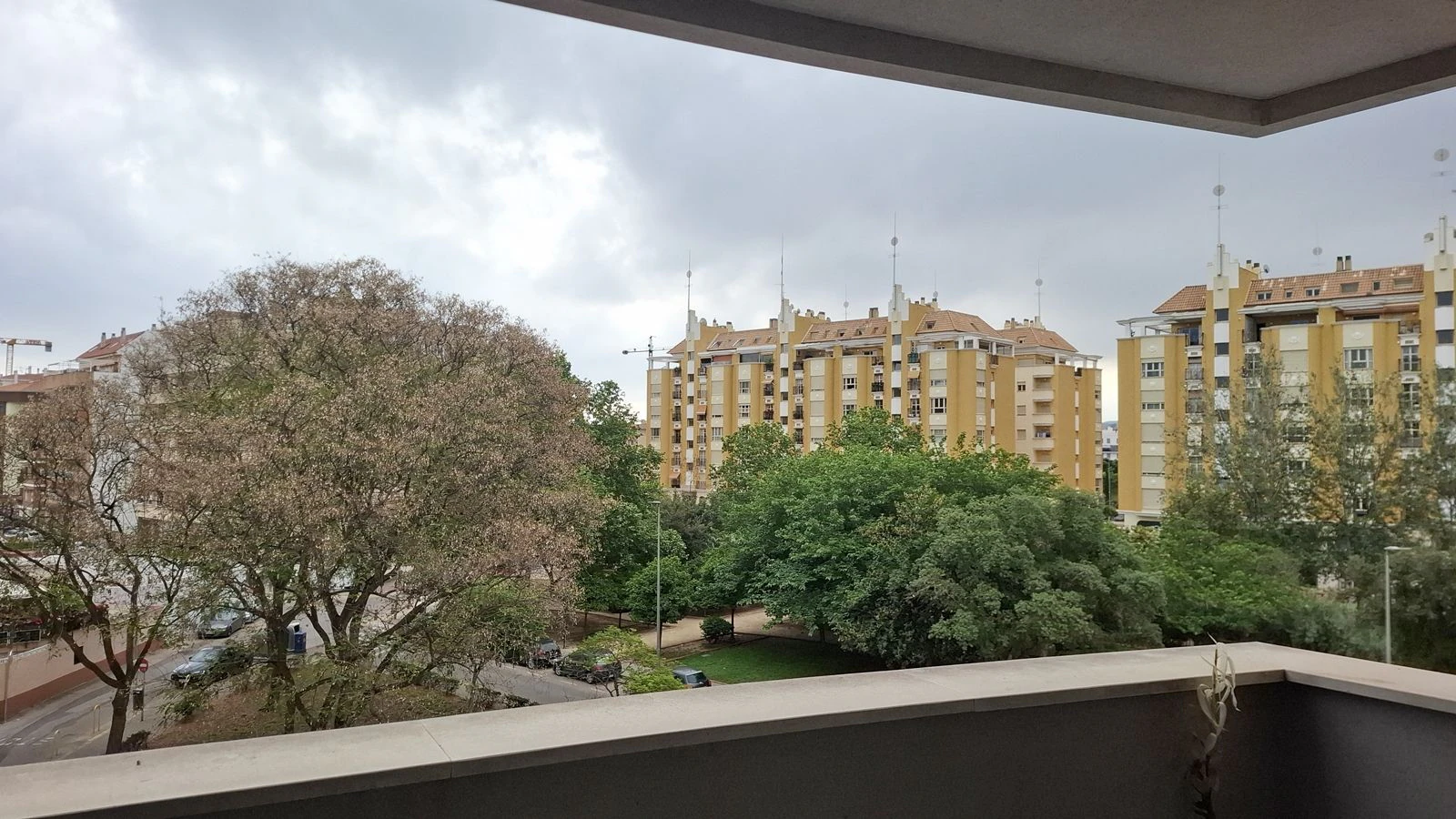 PISO DE 3 DORMITORIOS EN PLENO CENTRO DE DENIA