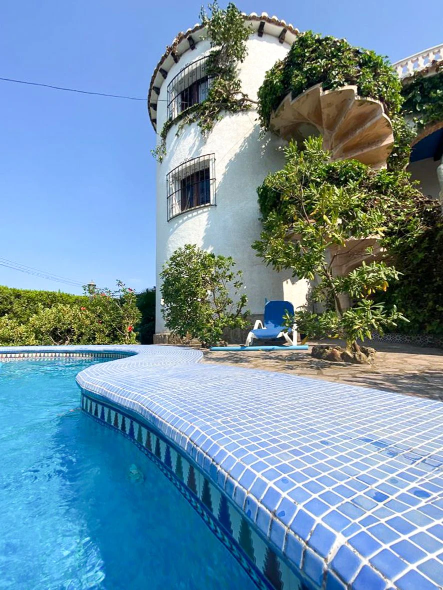 Villa classique à Dénia avec vue