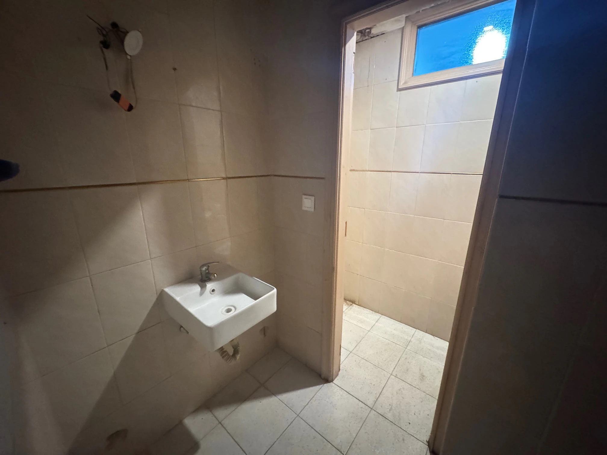 Local comercial de 180 en Denia zona puerto-centro
