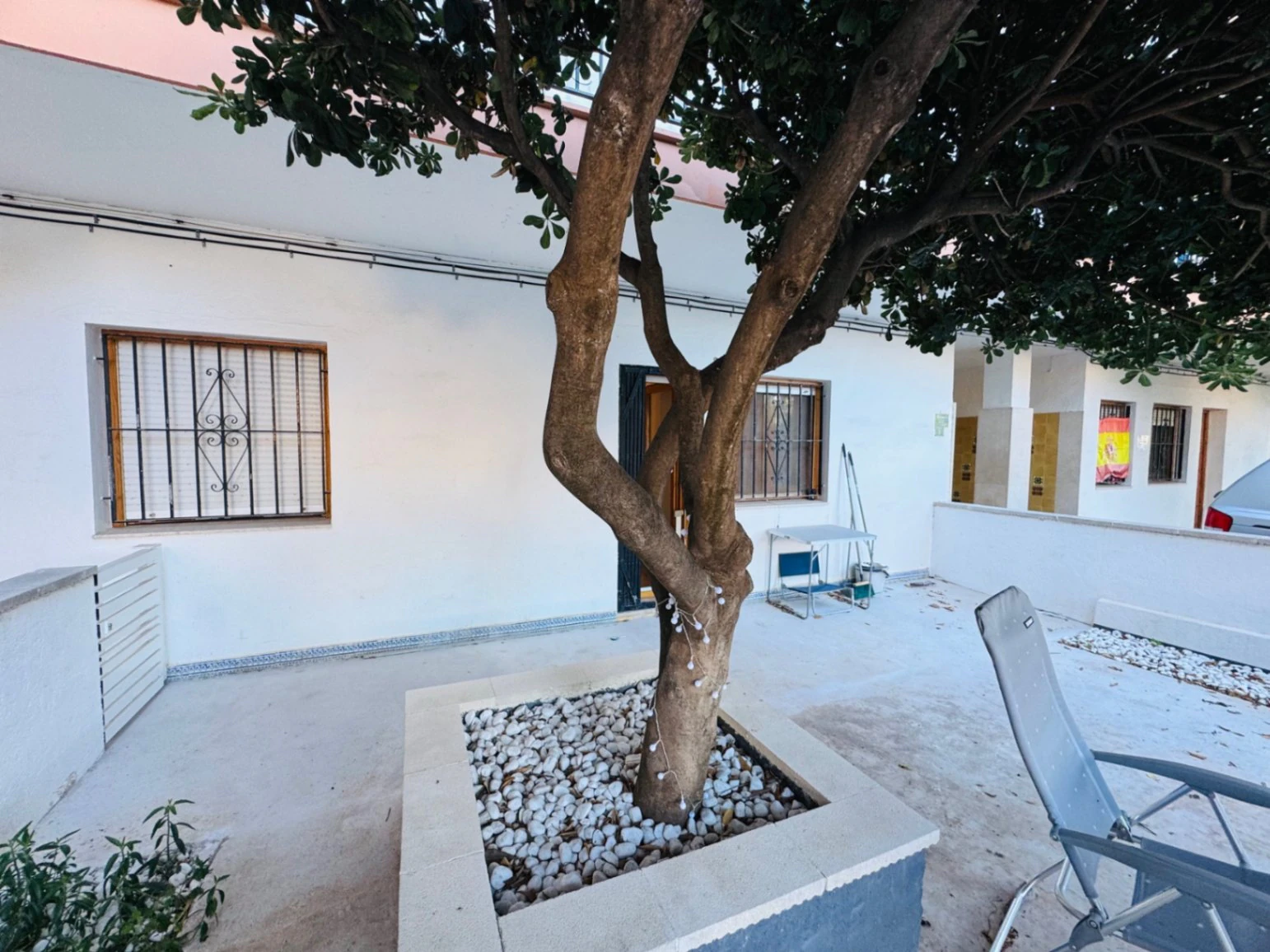 Planta baja en urbanización con piscina en Denia