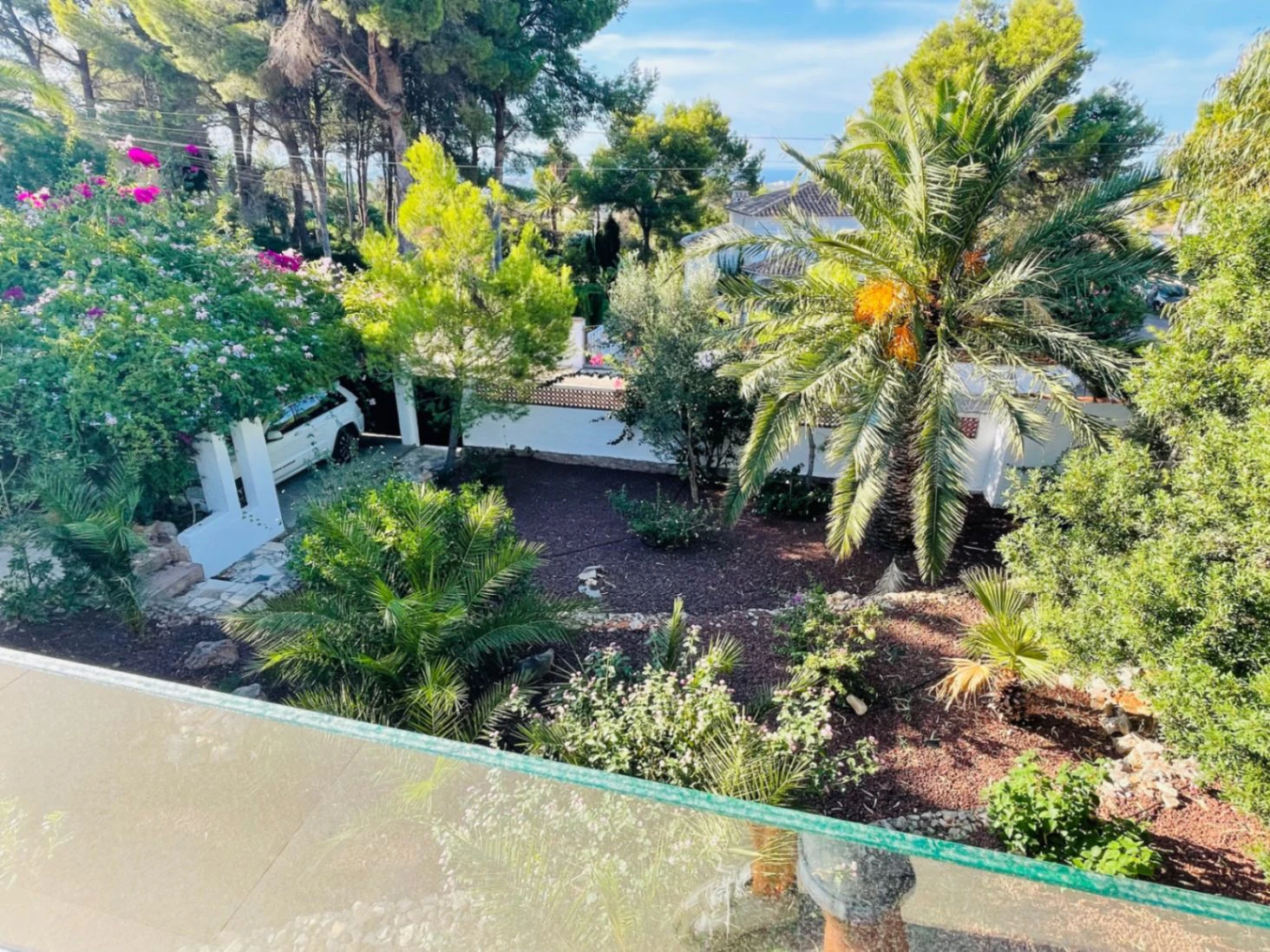 Chalet independiente en Las Marquesas en Denia con piscina privada.