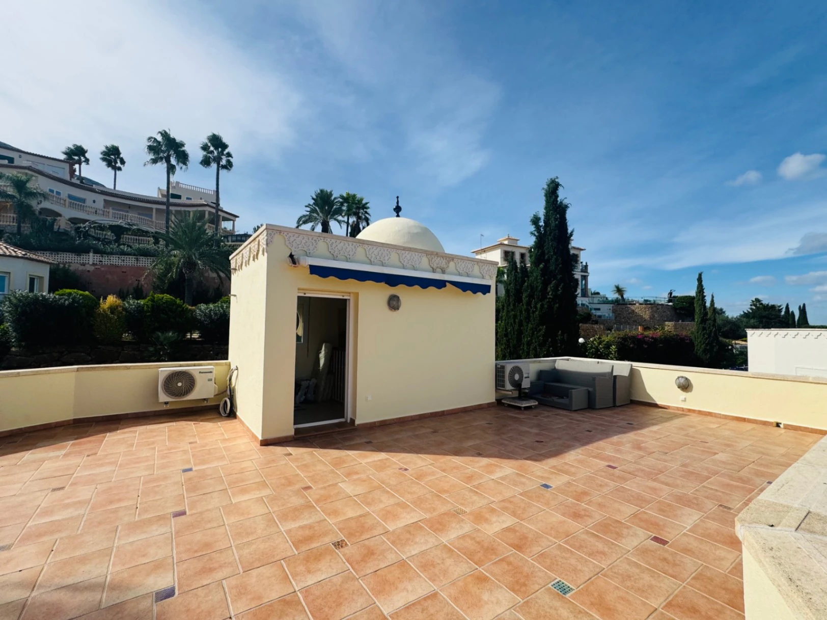Chalet con vistas al mar en Denia, zona Santa Lucía en Montgó
