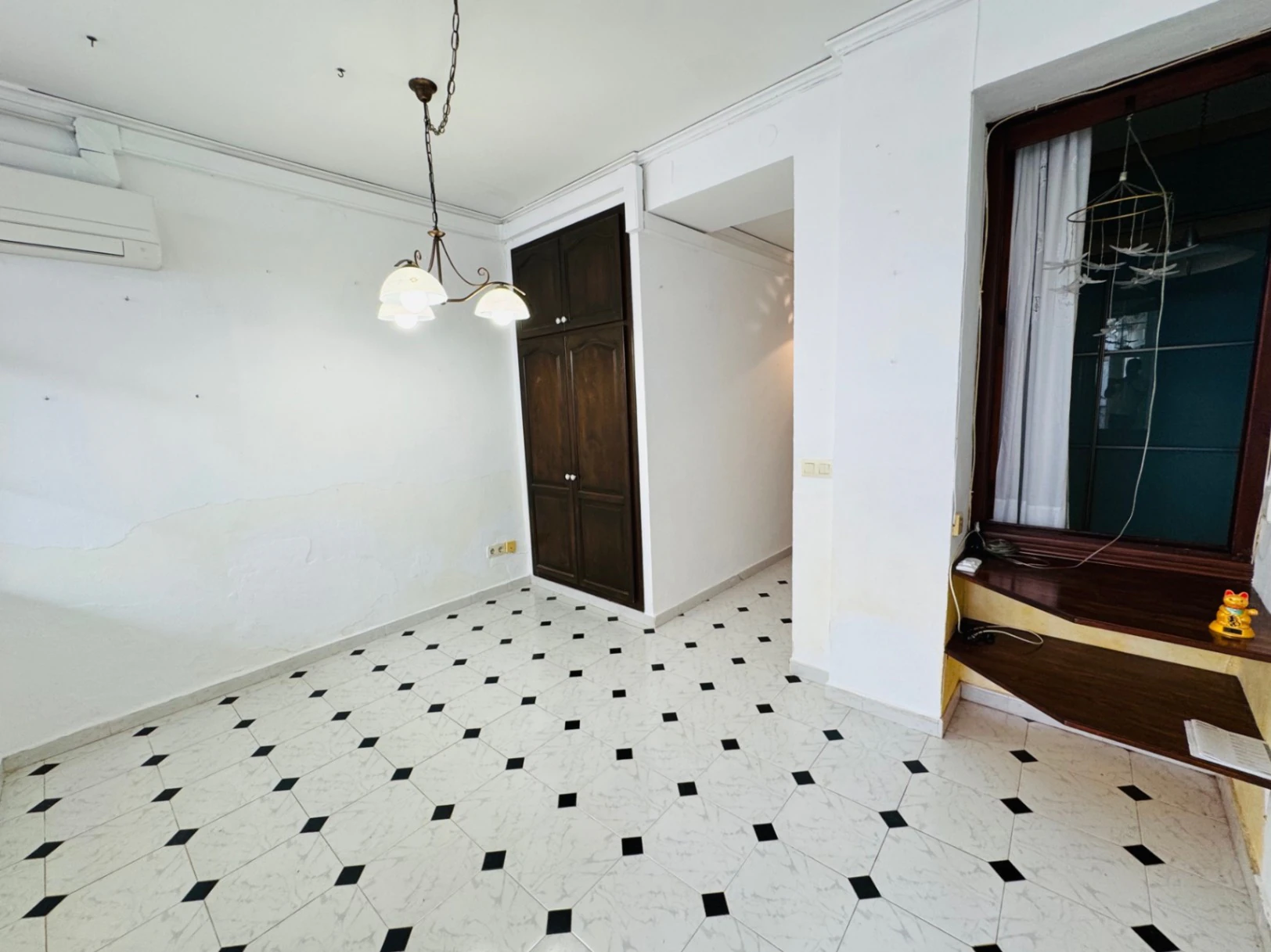 Piso en planta baja con patio en pleno centro histórico de Denia