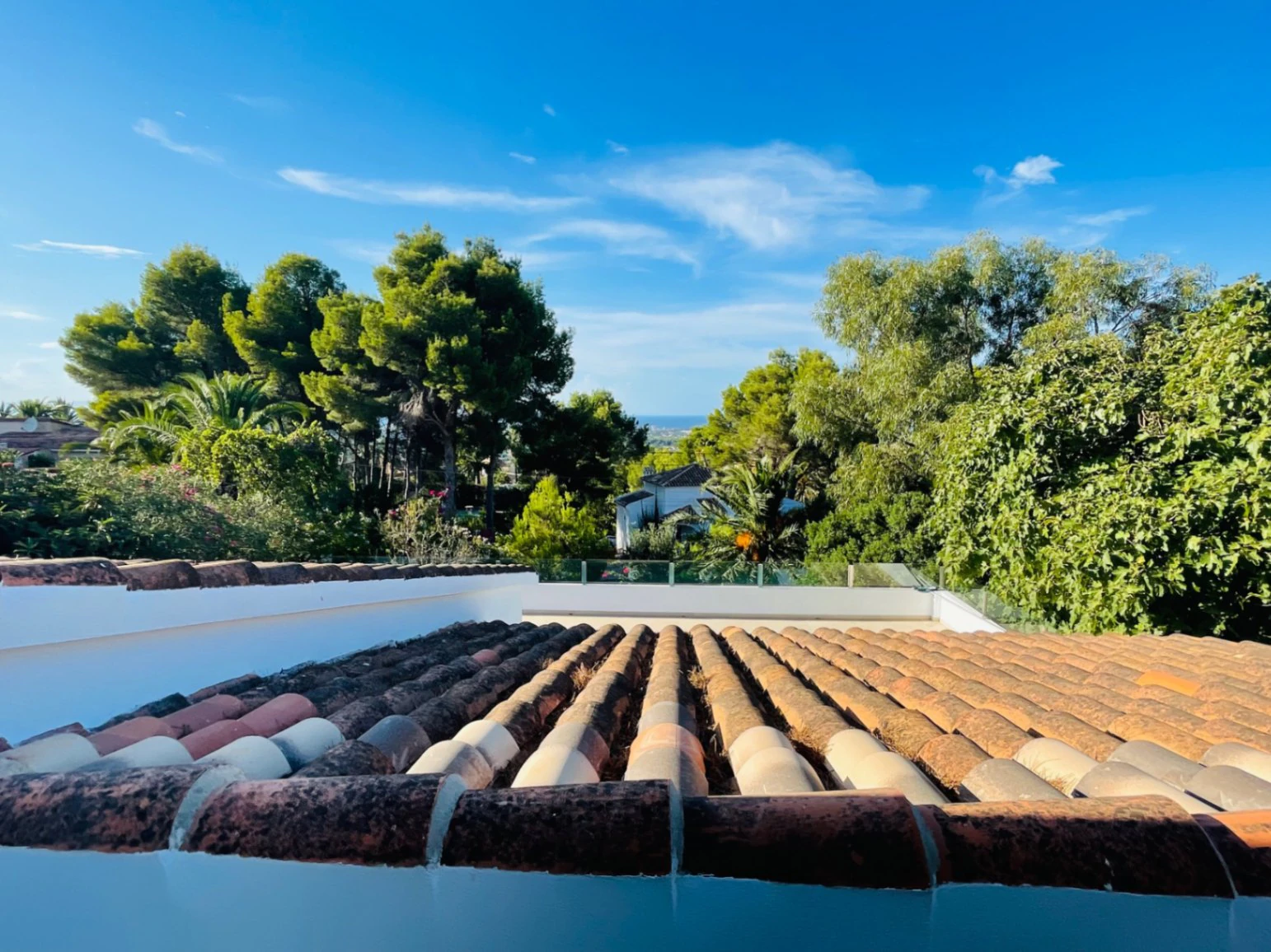 Chalet independiente en Las Marquesas en Denia con piscina privada.