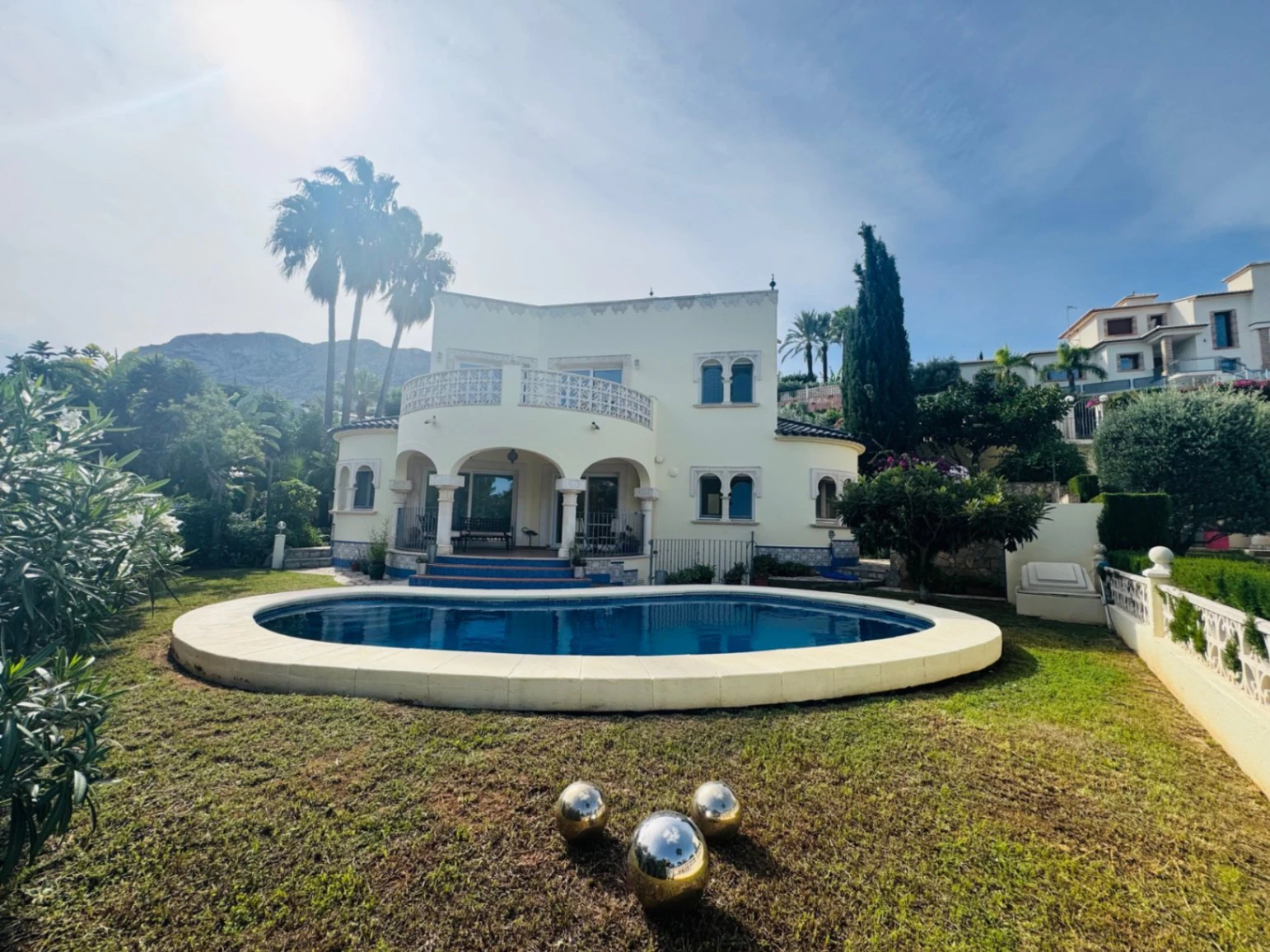 Chalet con vistas al mar en Denia, zona Santa Lucía en Montgó