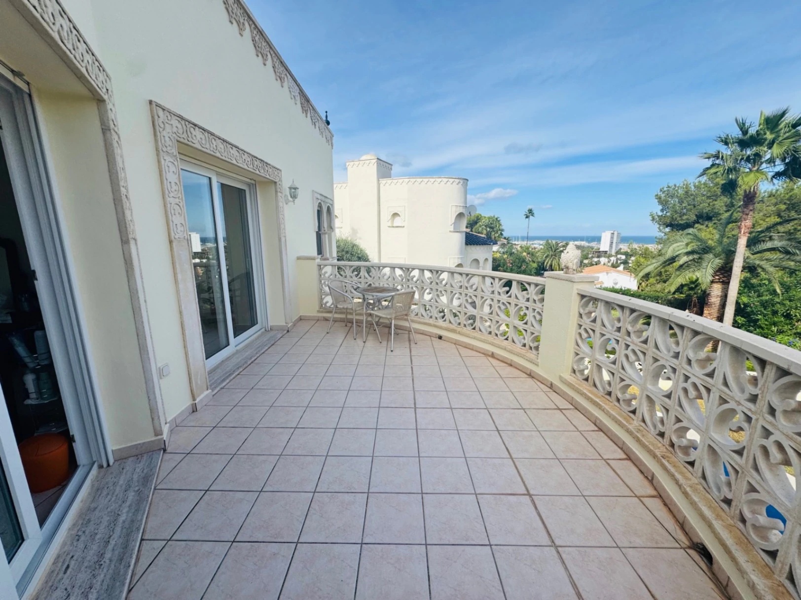Chalet con vistas al mar en Denia, zona Santa Lucía en Montgó