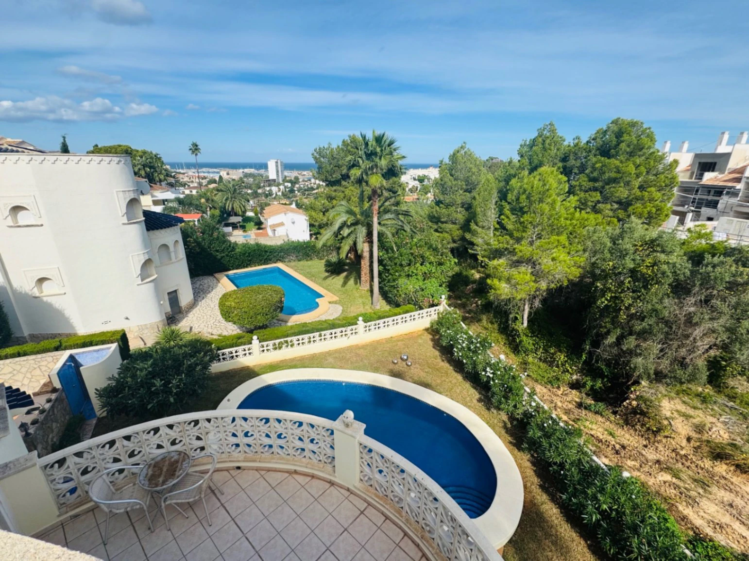 Chalet con vistas al mar en Denia, zona Santa Lucía en Montgó