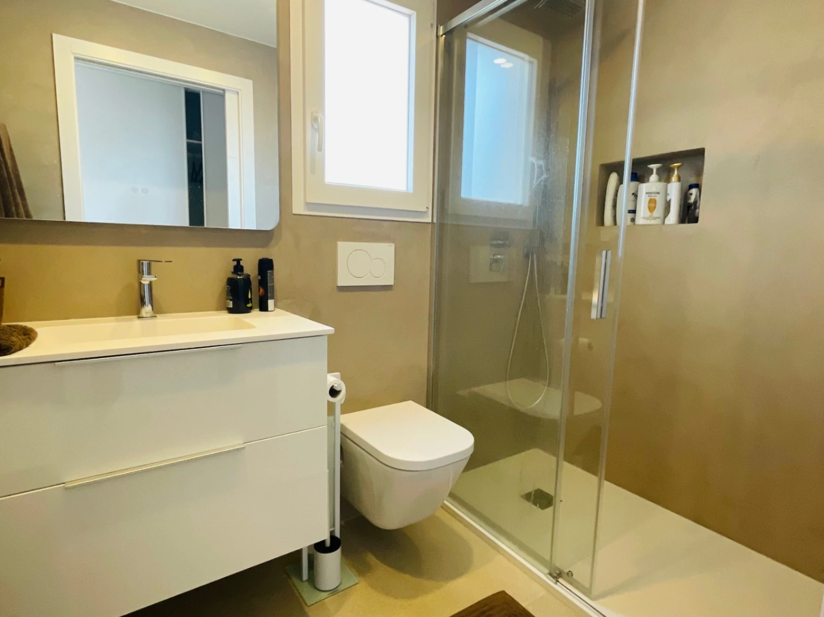 Chalet independiente en Las Marquesas en Denia con piscina privada.