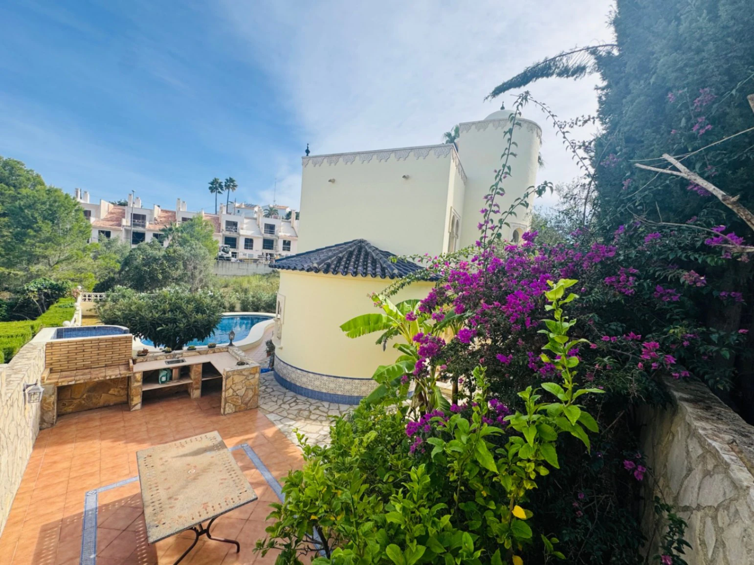 Chalet con vistas al mar en Denia, zona Santa Lucía en Montgó