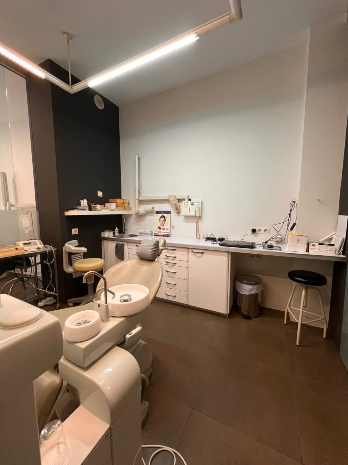 Local comercial en Benissa, clínica dental
