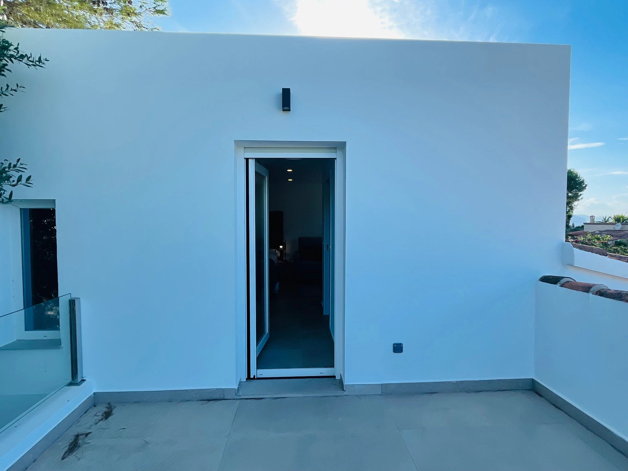 Chalet independiente en Las Marquesas en Denia con piscina privada.